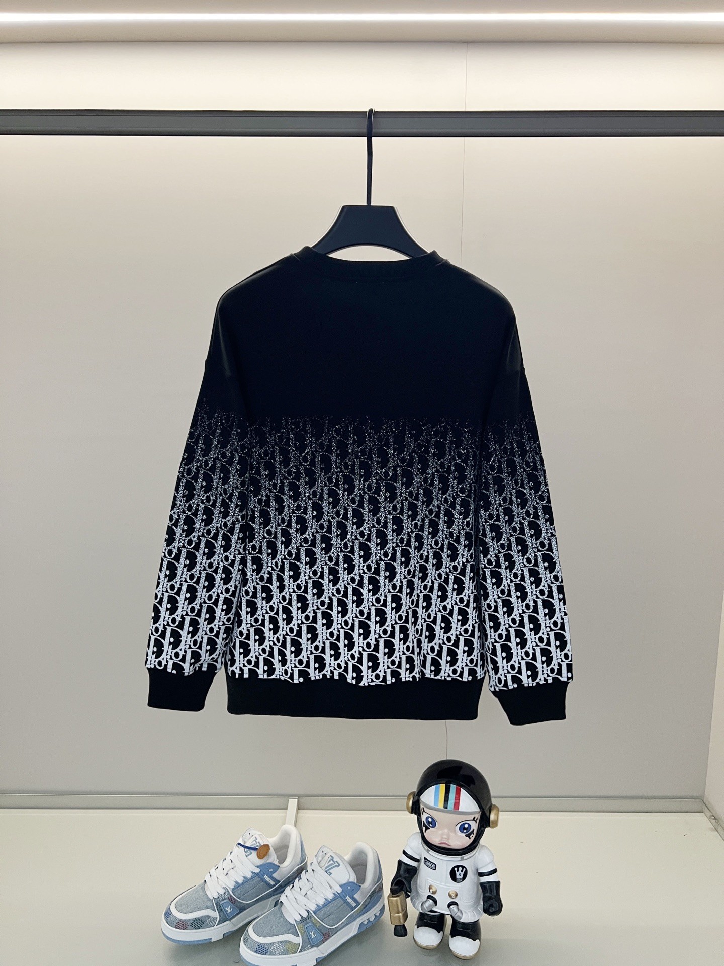 【DIOR旗艦店】ディオール トレーナー 長袖 男女兼用 ご好評に付き再入荷！-BRAND OFF