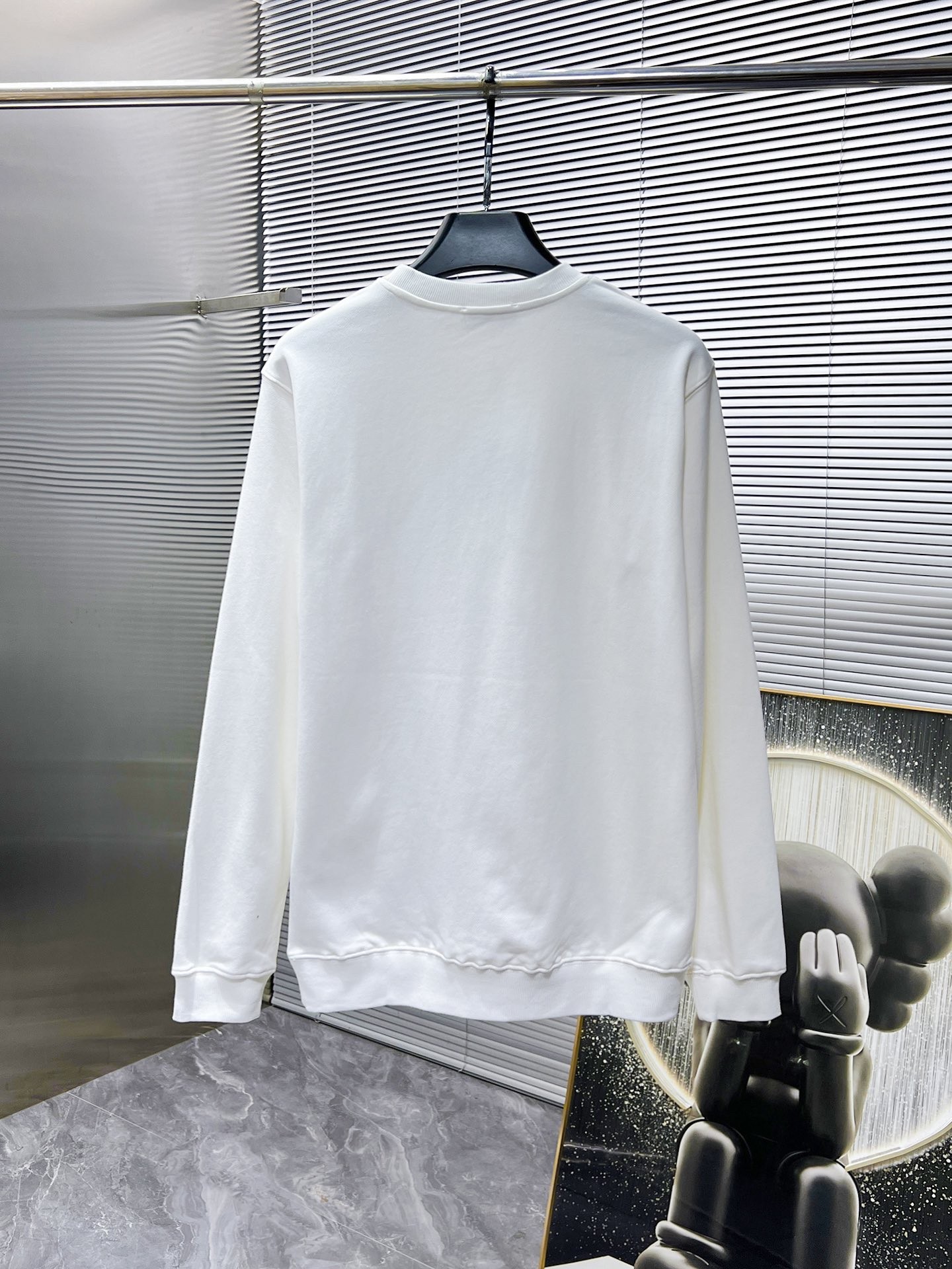 【LOEWE公式 旗艦店】トレーナー 長袖 即日出荷 ご好評に付き再入荷-BRAND OFF