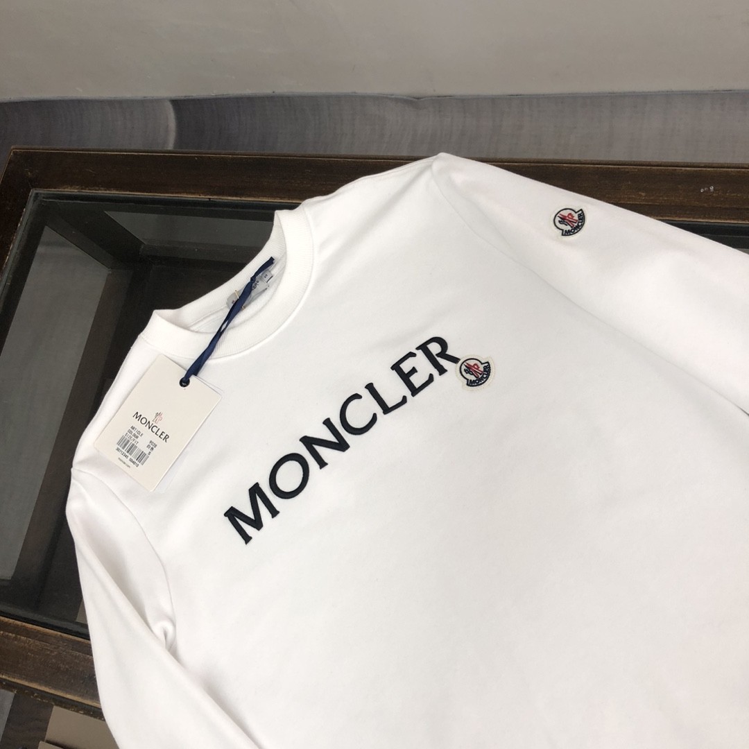 【MONCLER旗艦店】（モンクレール）トレーナー 長袖 ご好評に付き再入荷！-BRAND OFF