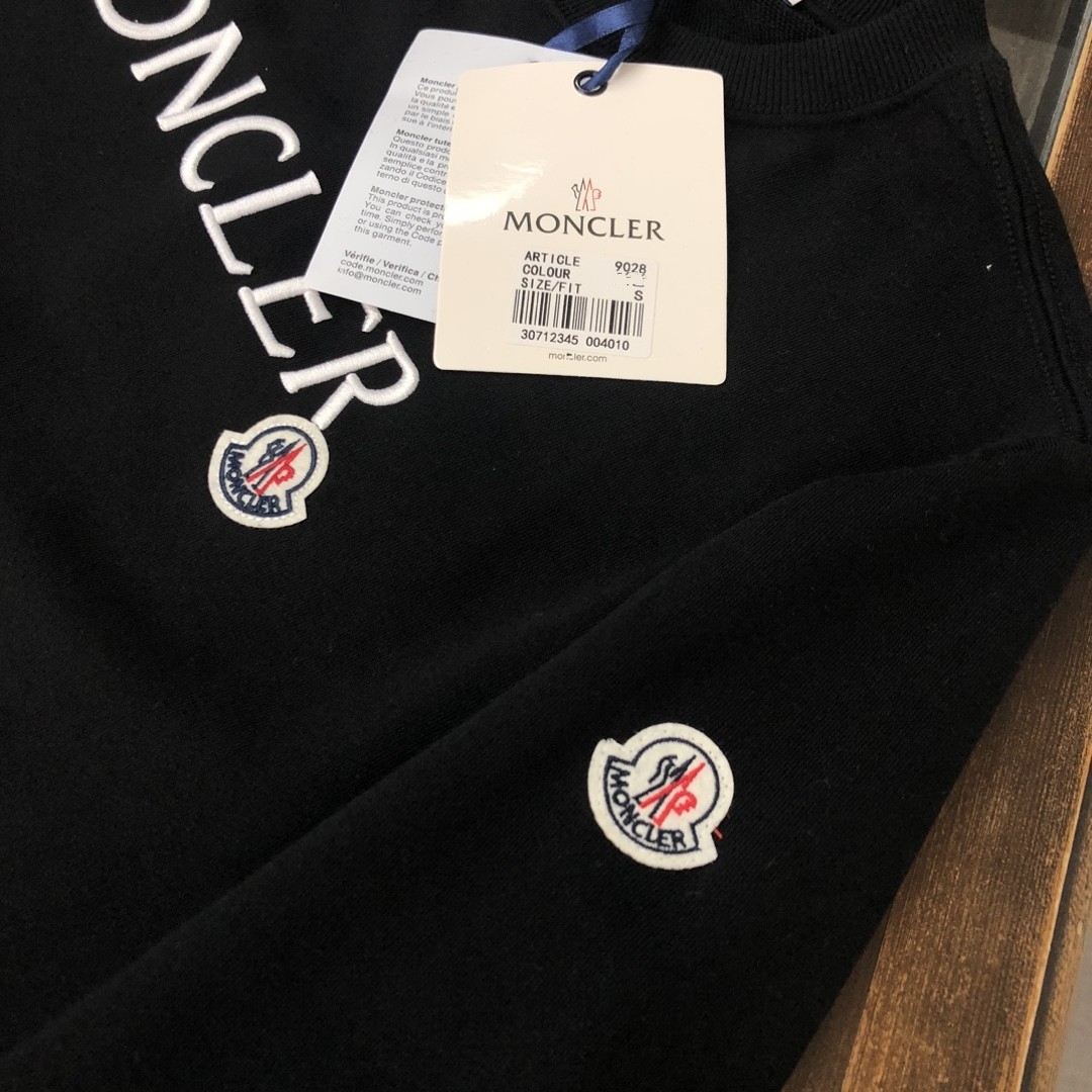 【MONCLER旗艦店】（モンクレール）トレーナー 長袖 ご好評に付き再入荷！-BRAND OFF