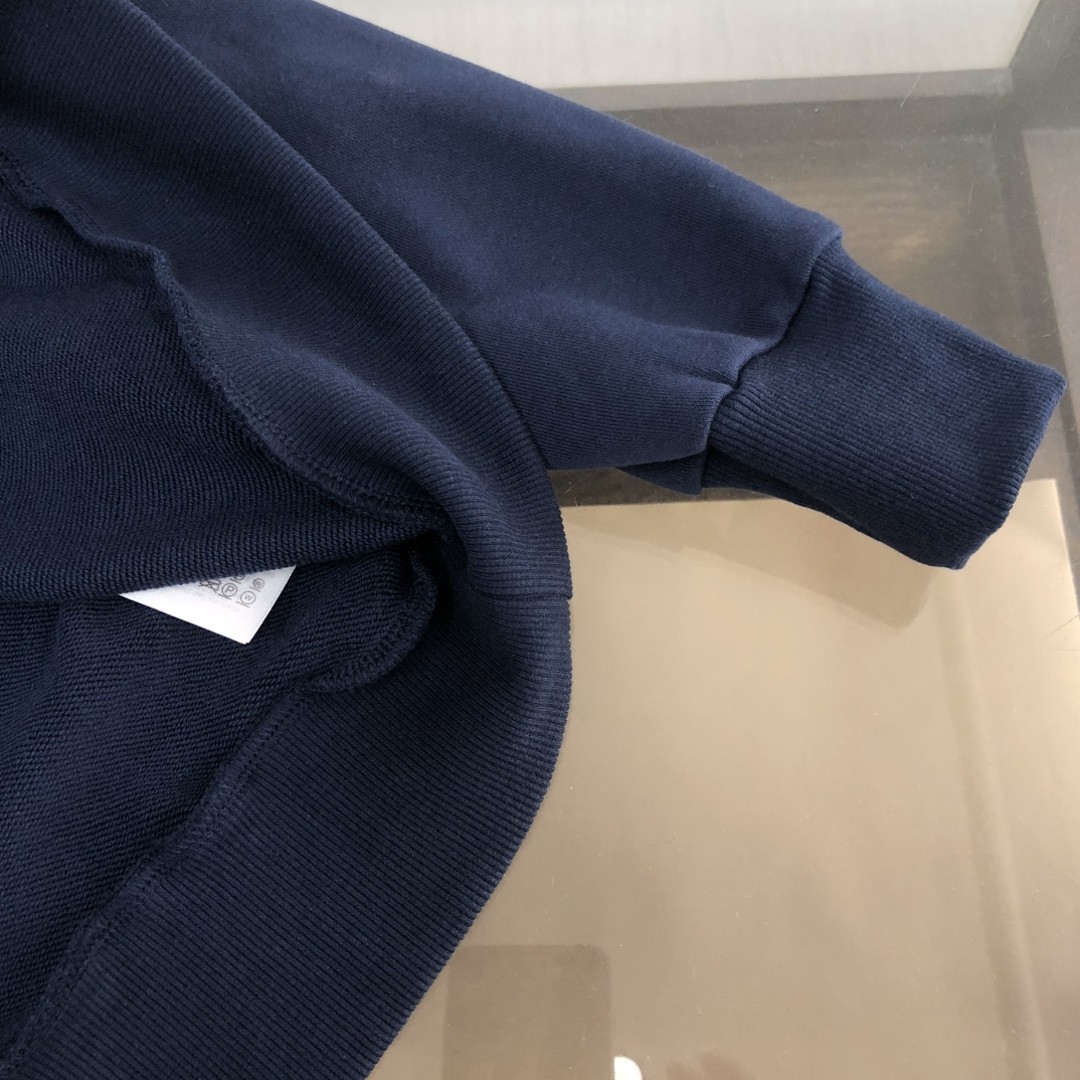 【MONCLER旗艦店】（モンクレール）トレーナー 長袖 ご好評に付き再入荷！-BRAND OFF