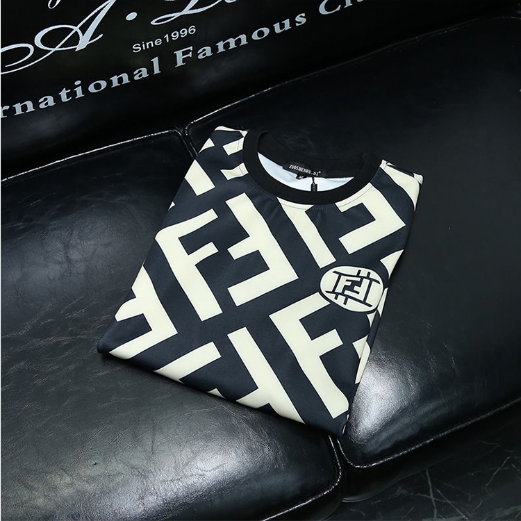 【FENDI旗艦店】フェンディ トレーナー 長袖 ご好評に付き再入荷！-BRAND OFF