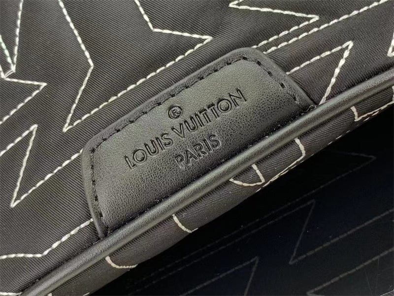 Louis Vuitton ディスカバリー バムバッグ M21427-BRAND OFF