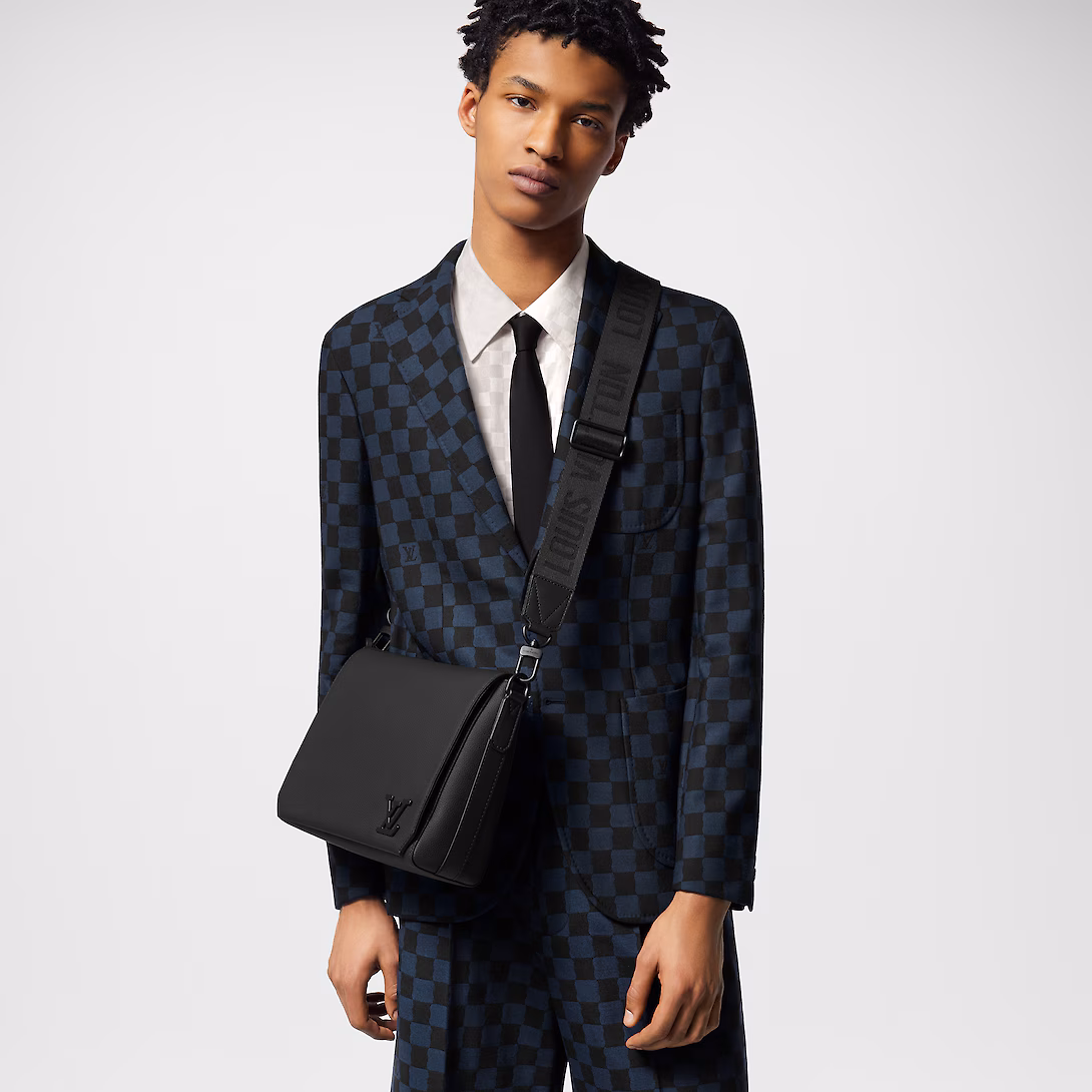 LOUIS VUITTON TAKEOFFメッセンジャーバッグ-BRAND OFF