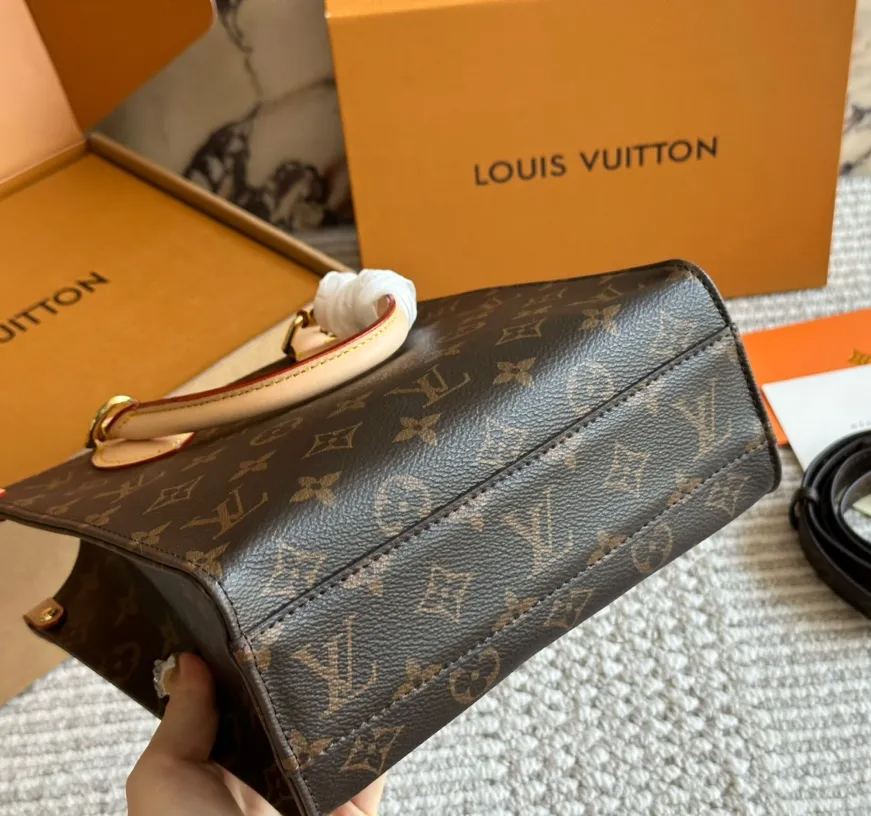 ☆Louis Vuitton☆ Sac Platの新しいミュージックバッグ-BRAND OFF