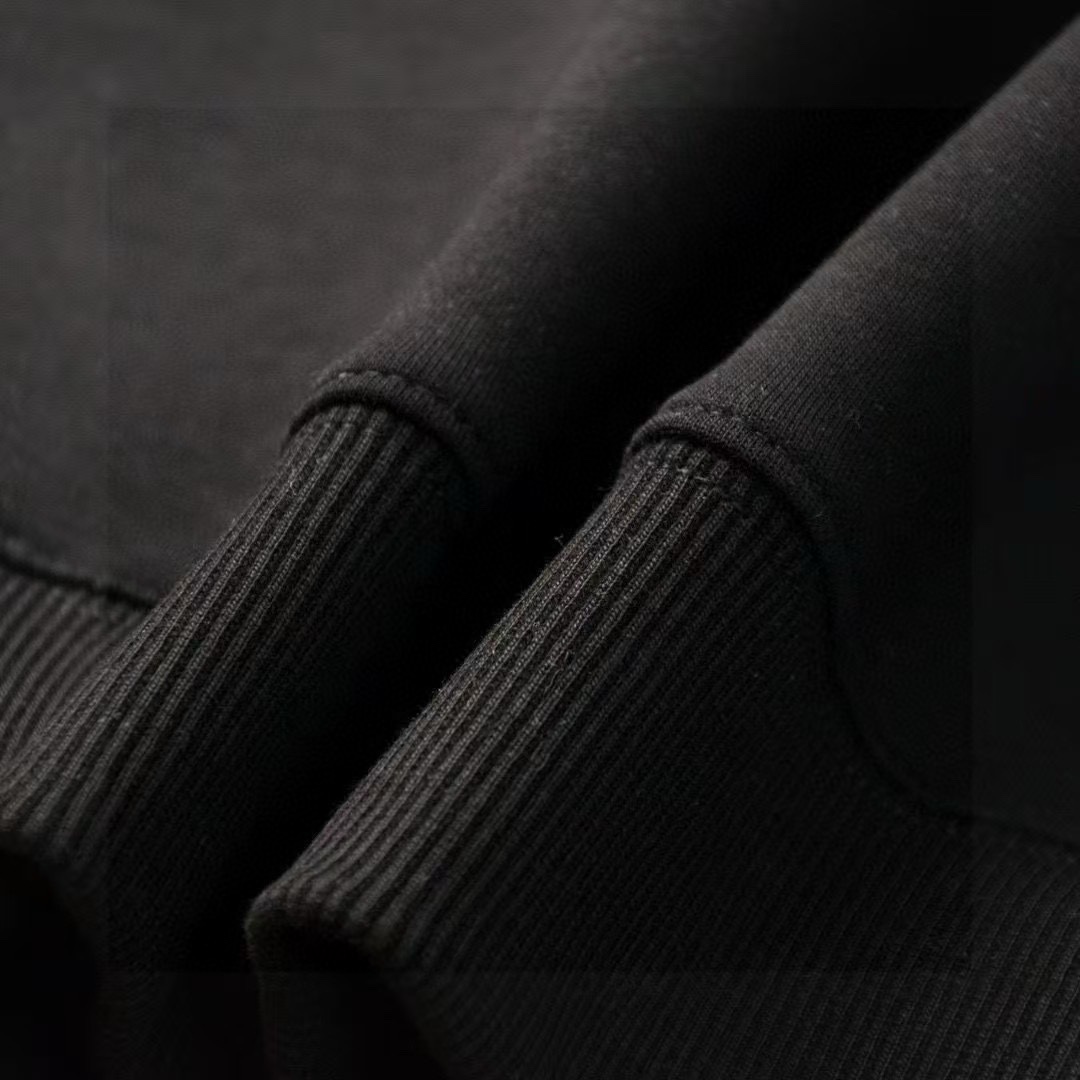 【FENDI旗艦店】フェンディ トレーナー 長袖 ご好評に付き再入荷！-BRAND OFF
