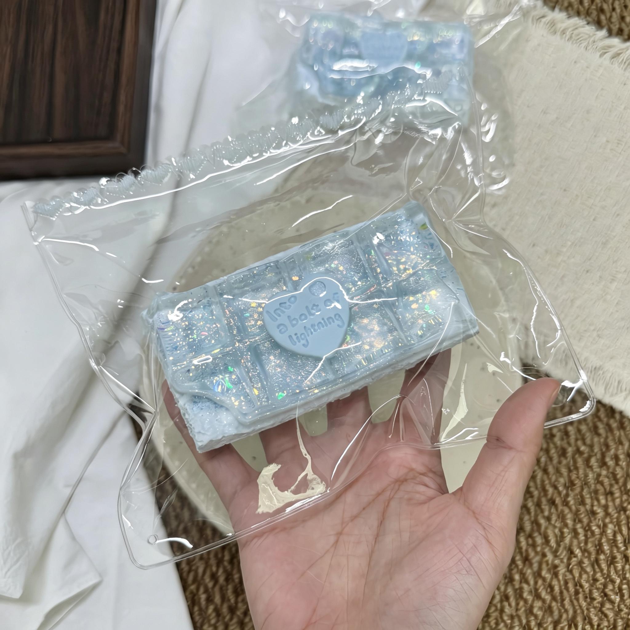 【ピンク／アイスブルーチョコ】シリコン製のスローリバウンド式ストレス解消グッズ（スクイーズタイプ） 5