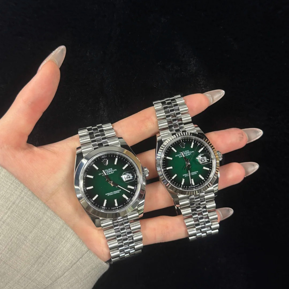 德国----【Begrenzte Stückzahl – Nur solange der Vorrat reich】Neues Modell Datejust 41 Oyster, 41 mm, Edelstahl Oystersteel und Weißgold Referenz 126334 (Ref. m126334-0034)