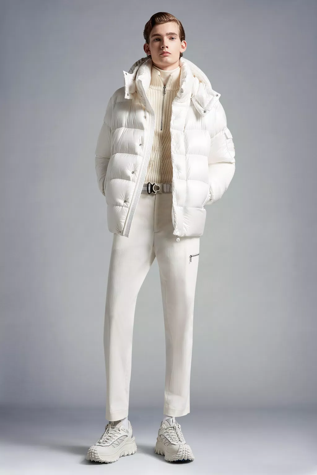 【70周年記念モデル】Moncler Maya 70ダウンジャケット