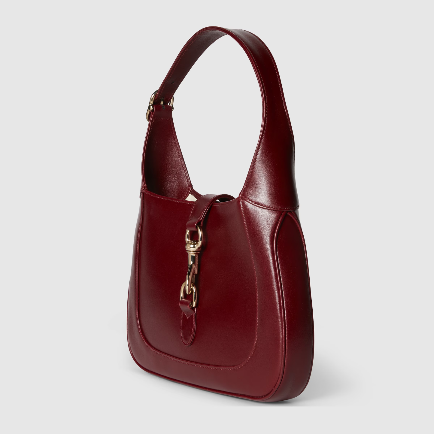 【Gucci】 雑誌掲載！多くの著名人からも愛される新作バッグが登場！ジャッキースモール ショルダーバッグ