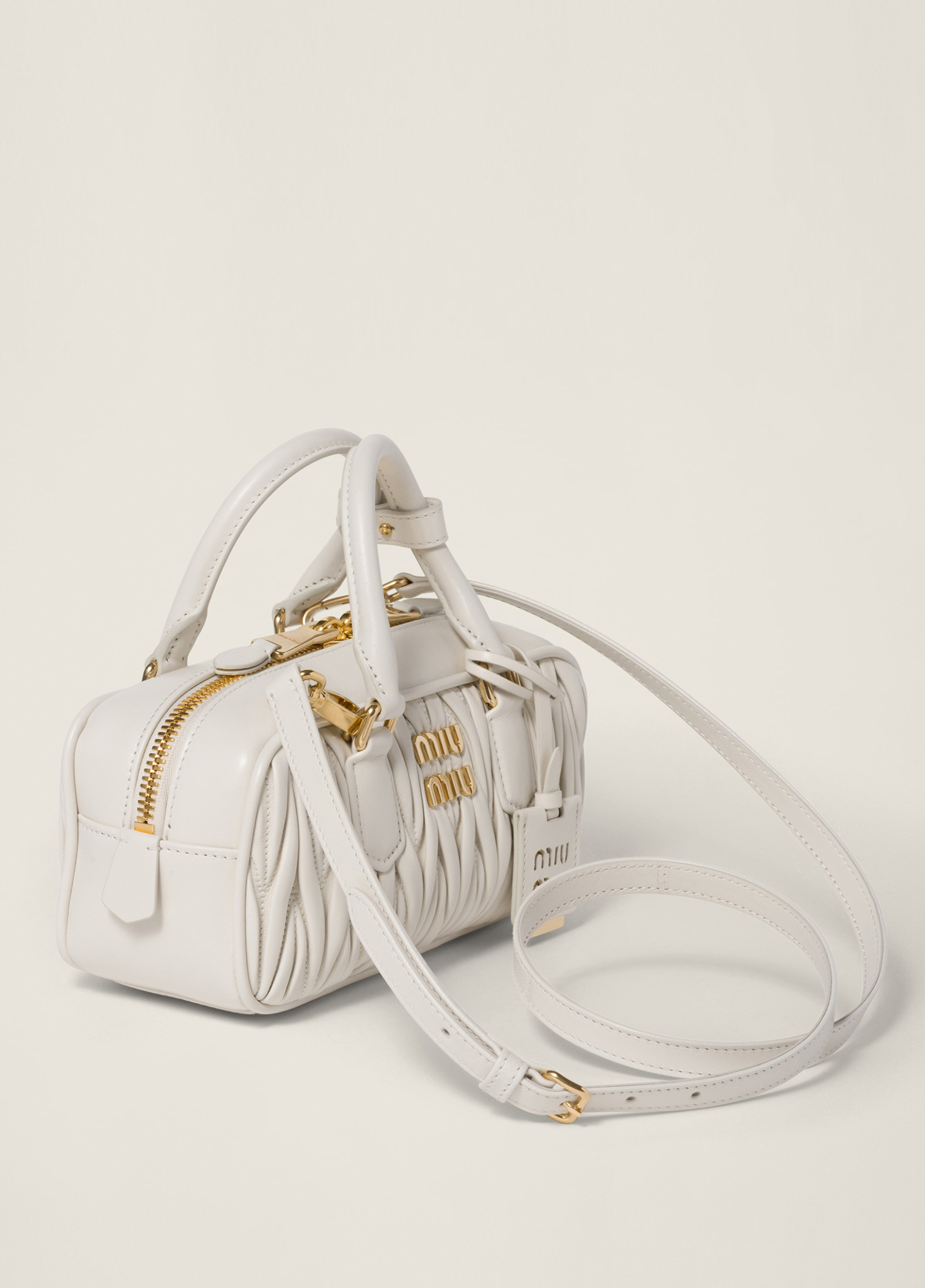 MIUMIU アルカディ マテラッセレザー バッグ