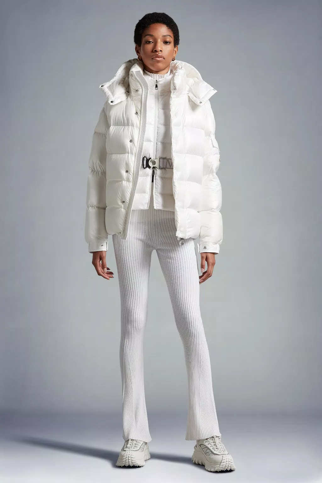 【70周年記念モデル】Moncler Maya 70ダウンジャケット