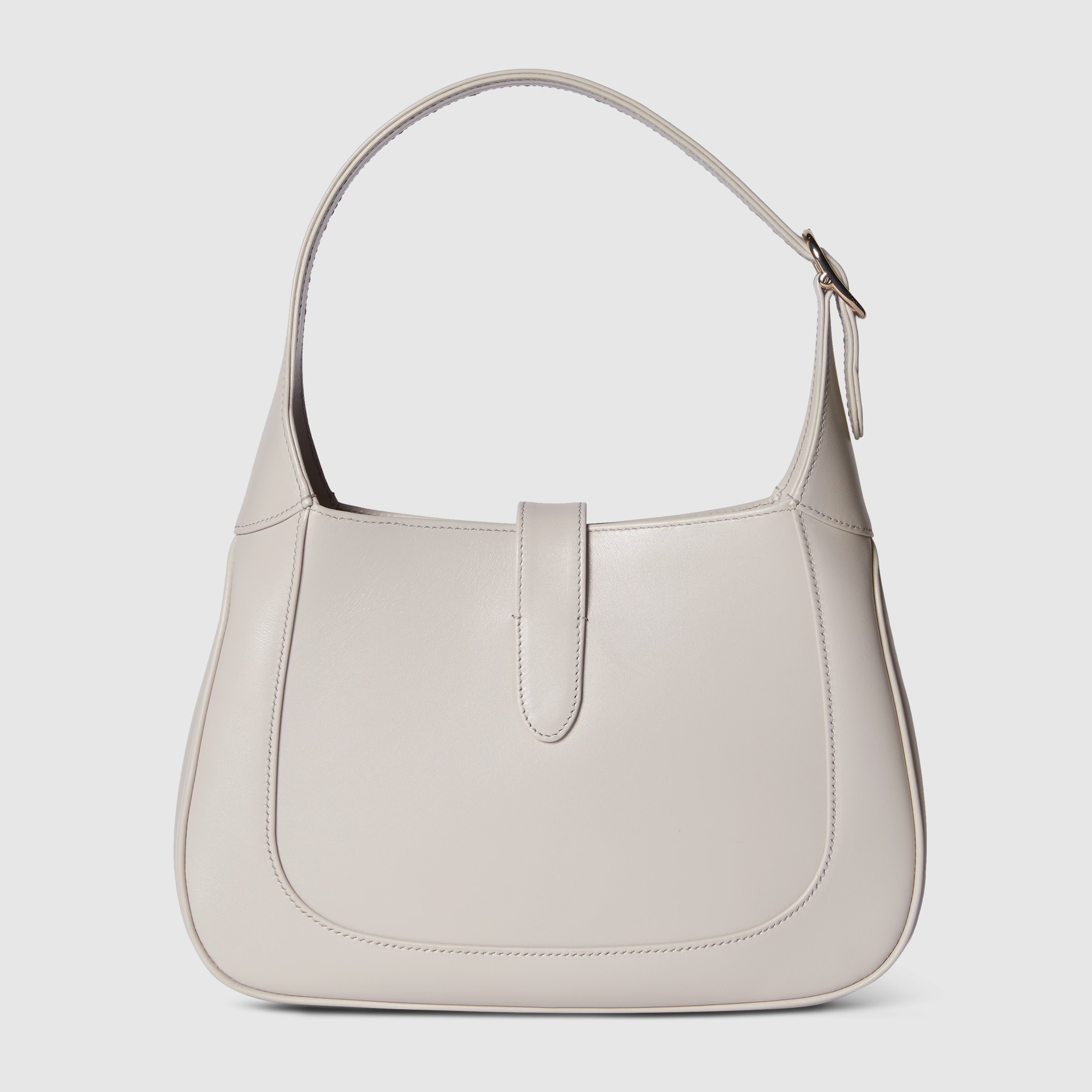 【Gucci】 雑誌掲載！多くの著名人からも愛される新作バッグが登場！ジャッキースモール ショルダーバッグ