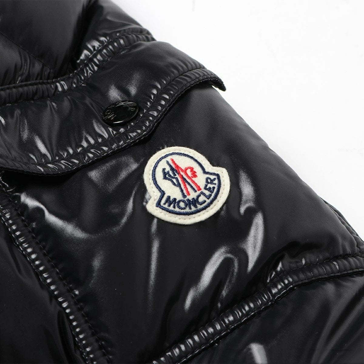 【MONCLER】ECRINS☆ ダウンジャケット 人気定番モデル！冬の大本命アウター！