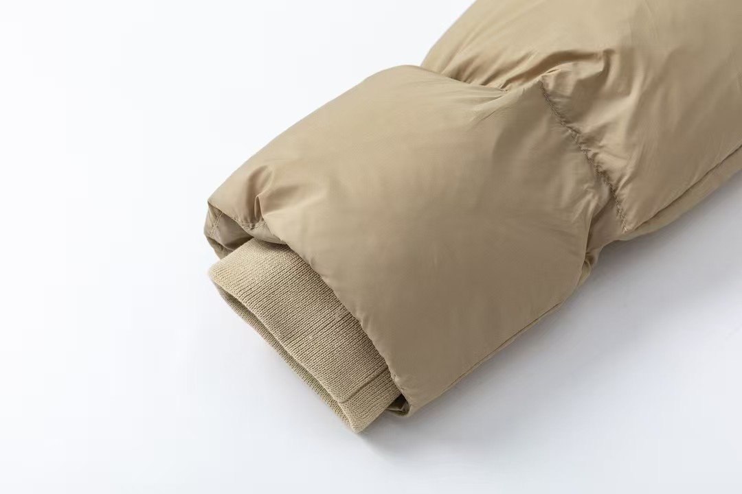 【数量限定⏳】本格防寒を、軽やかに🔥バーバリー着脱式ダウン、スタイルも保温も、自由に着脱再び入手の機会✨