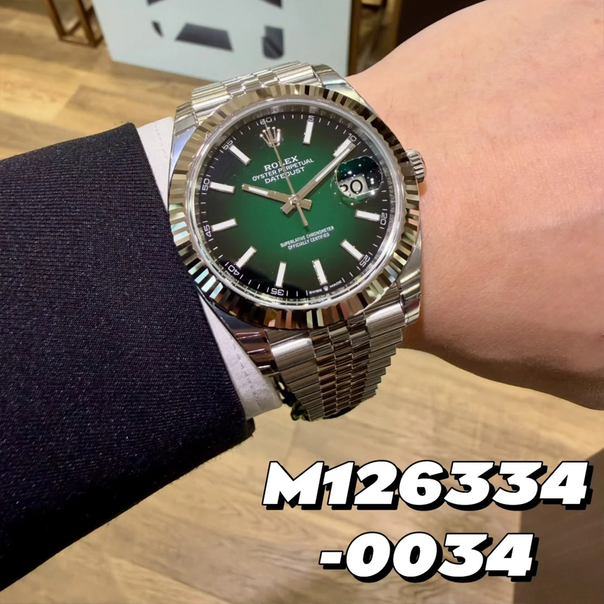 德国----【Begrenzte Stückzahl – Nur solange der Vorrat reich】Neues Modell Datejust 41 Oyster, 41 mm, Edelstahl Oystersteel und Weißgold Referenz 126334 (Ref. m126334-0034)