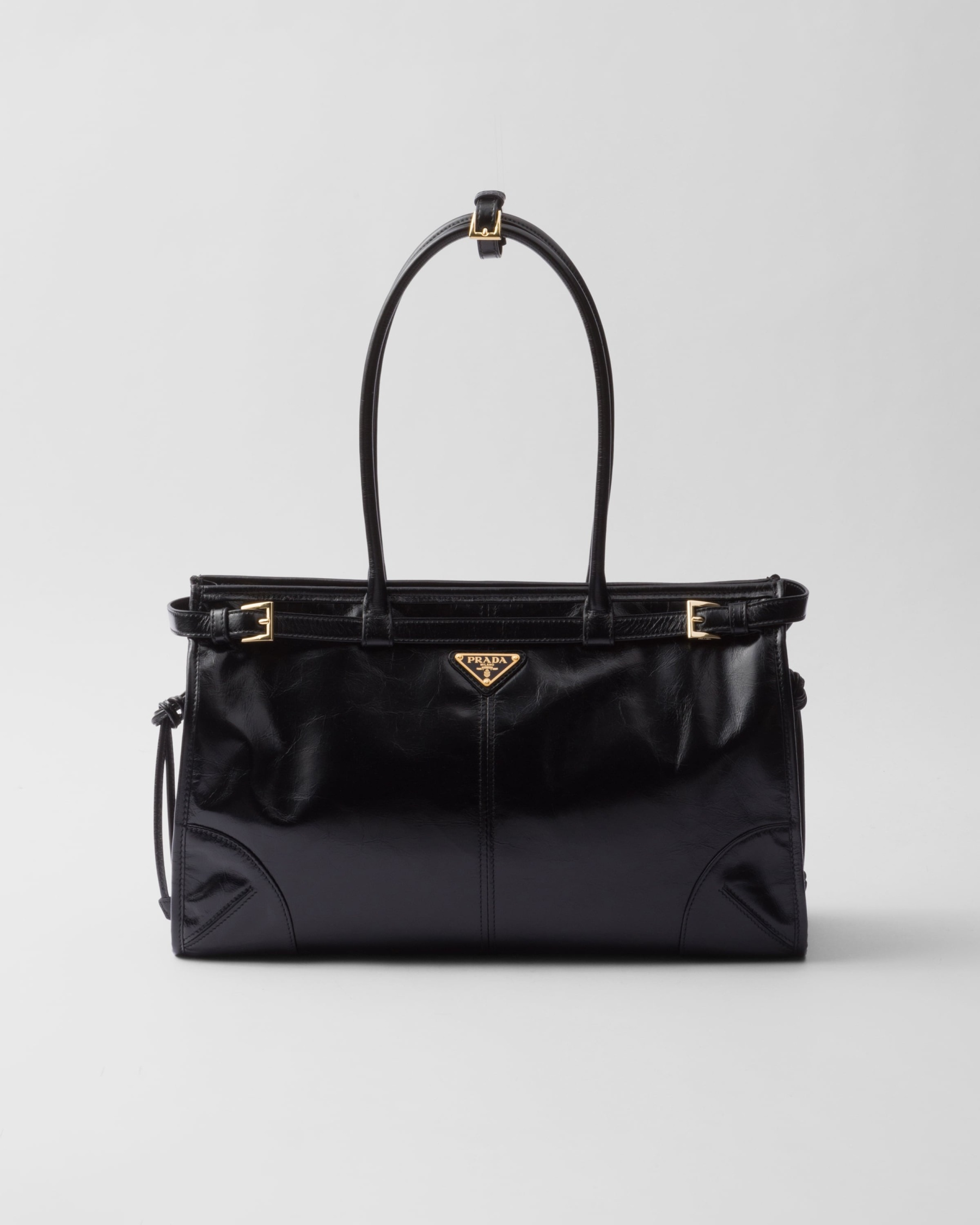 ✨PRADA ボニー ラージ レザー ハンドバッグ – 超人气！洗練されたデザインで魅力的な印象