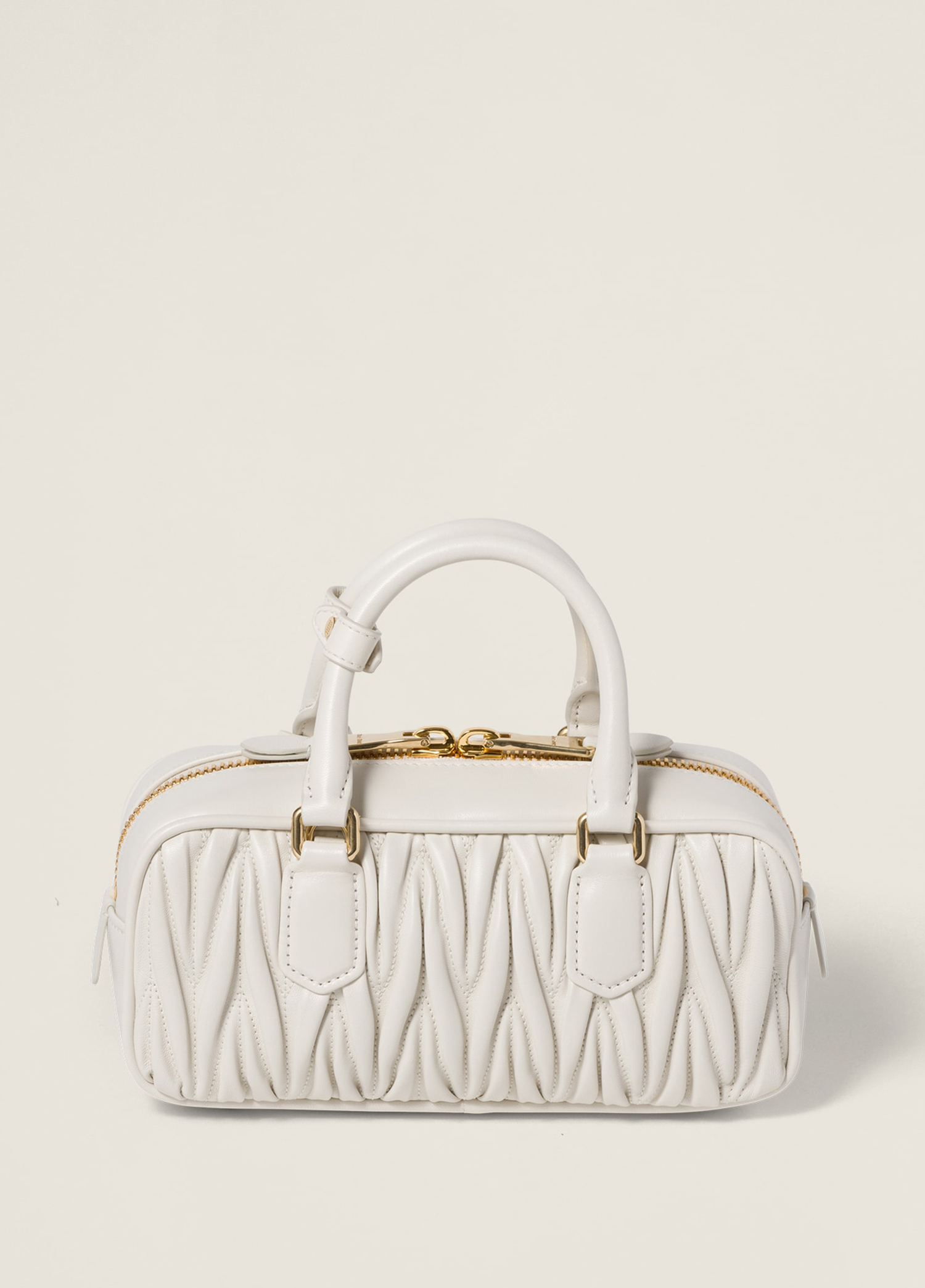 MIUMIU アルカディ マテラッセレザー バッグ