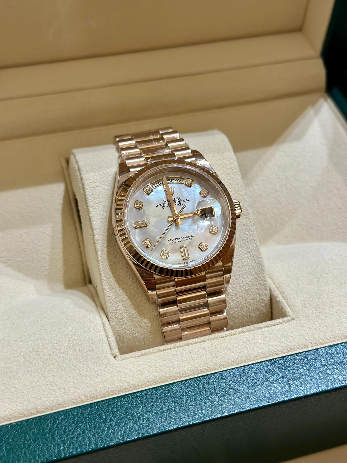 【人気モデル】ロレックス デイデイト 36mm メンズ腕時計