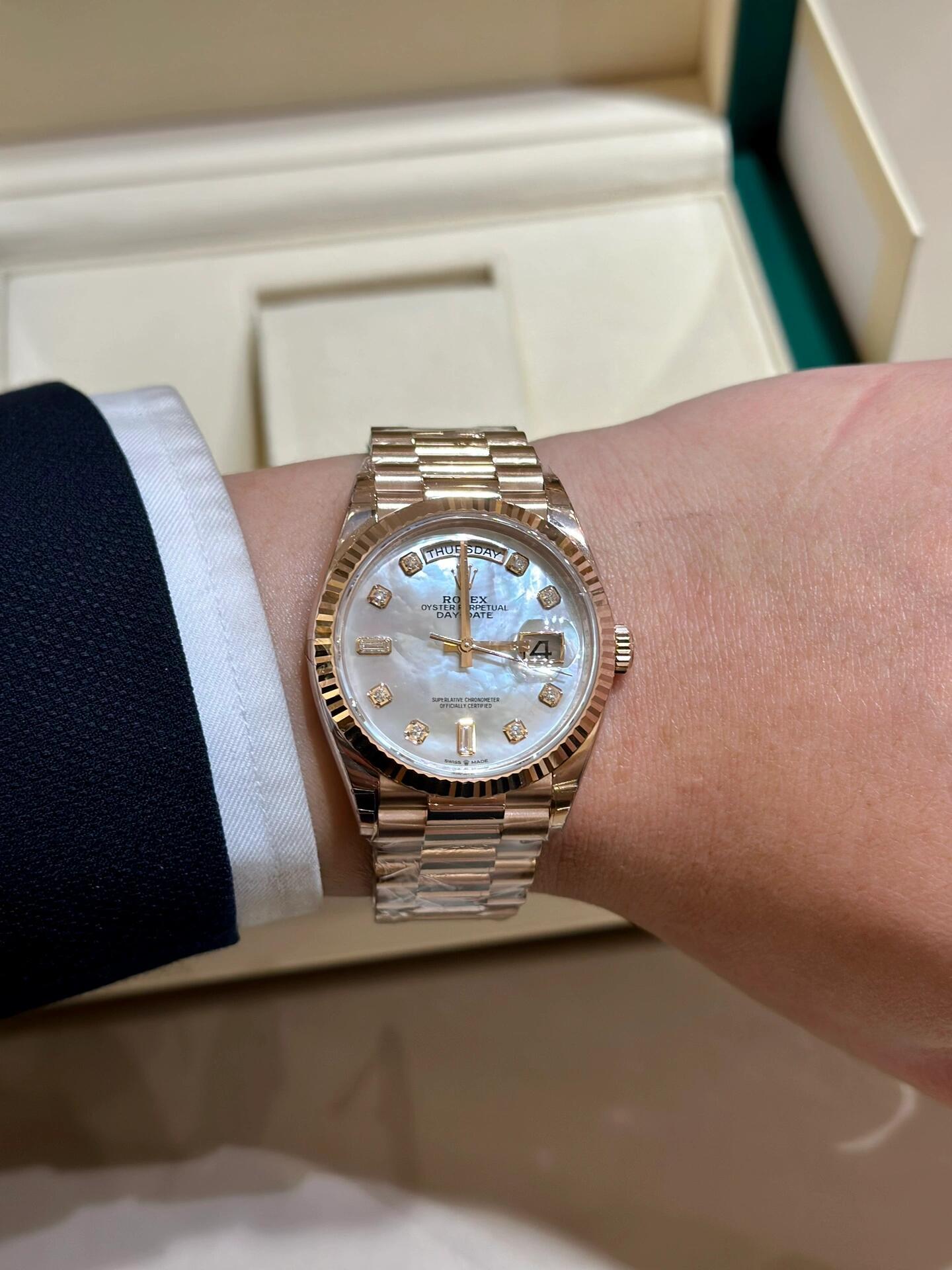 【人気モデル】ロレックス デイデイト 36mm メンズ腕時計