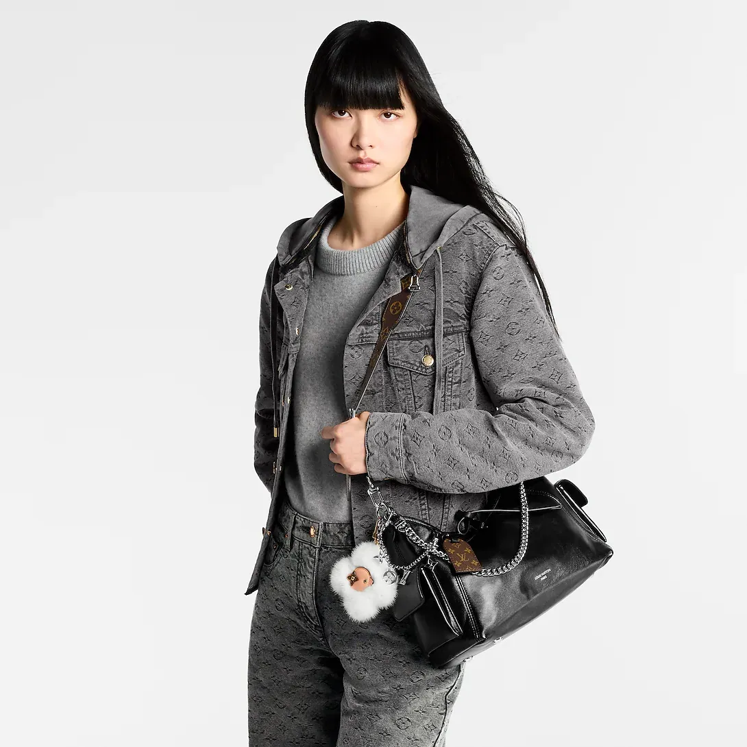 【大人ブラックトート】通勤バッグに人気✨A4収納OK｜上品シンプルな大容量バッグ