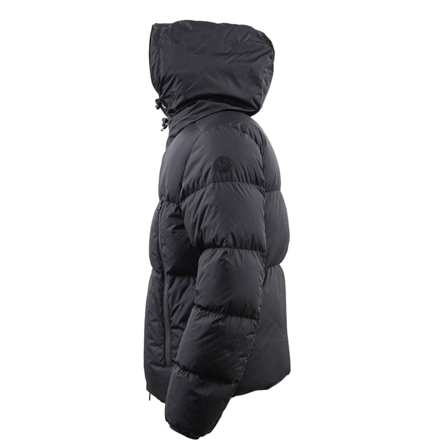 【MONCLER】 MONTCLA パデッド ダウンジャケット