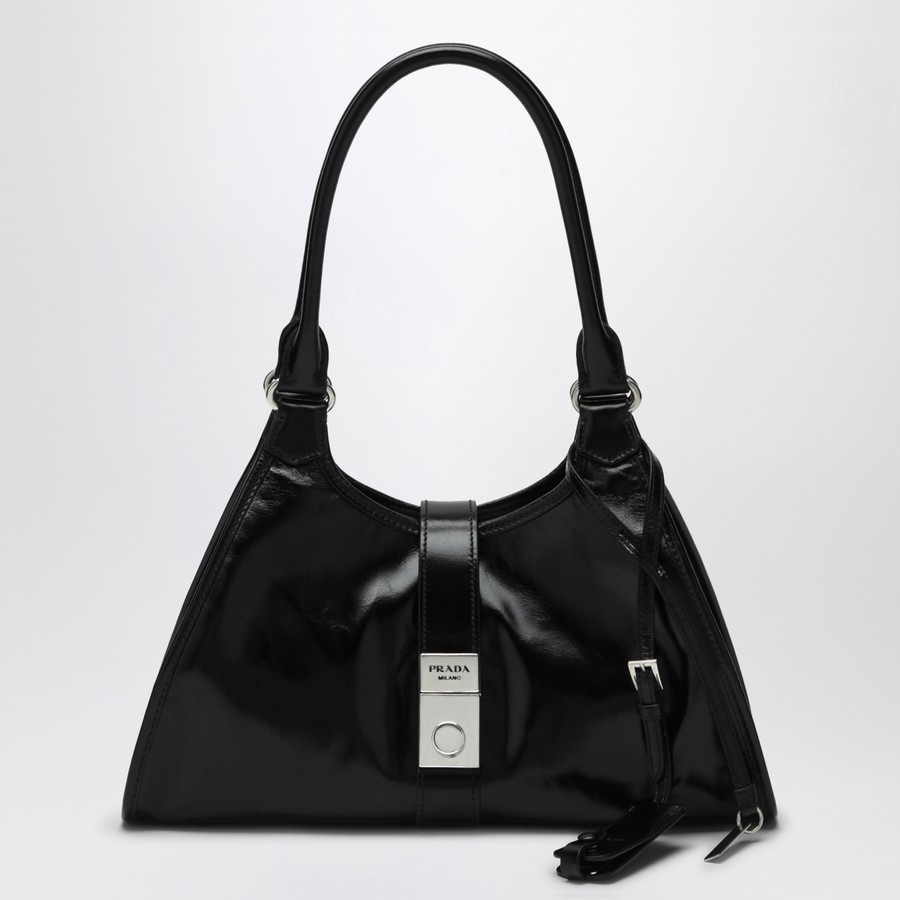 【Prada】どんなスタイルも格上げする、万能バッグ🎉どんなシーンでも主役に、洗練されたデザイン💃