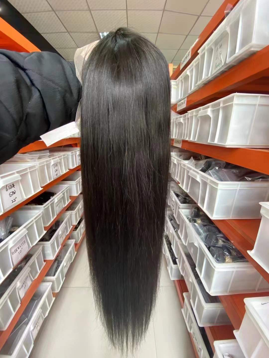 13x4 lace front wig straight