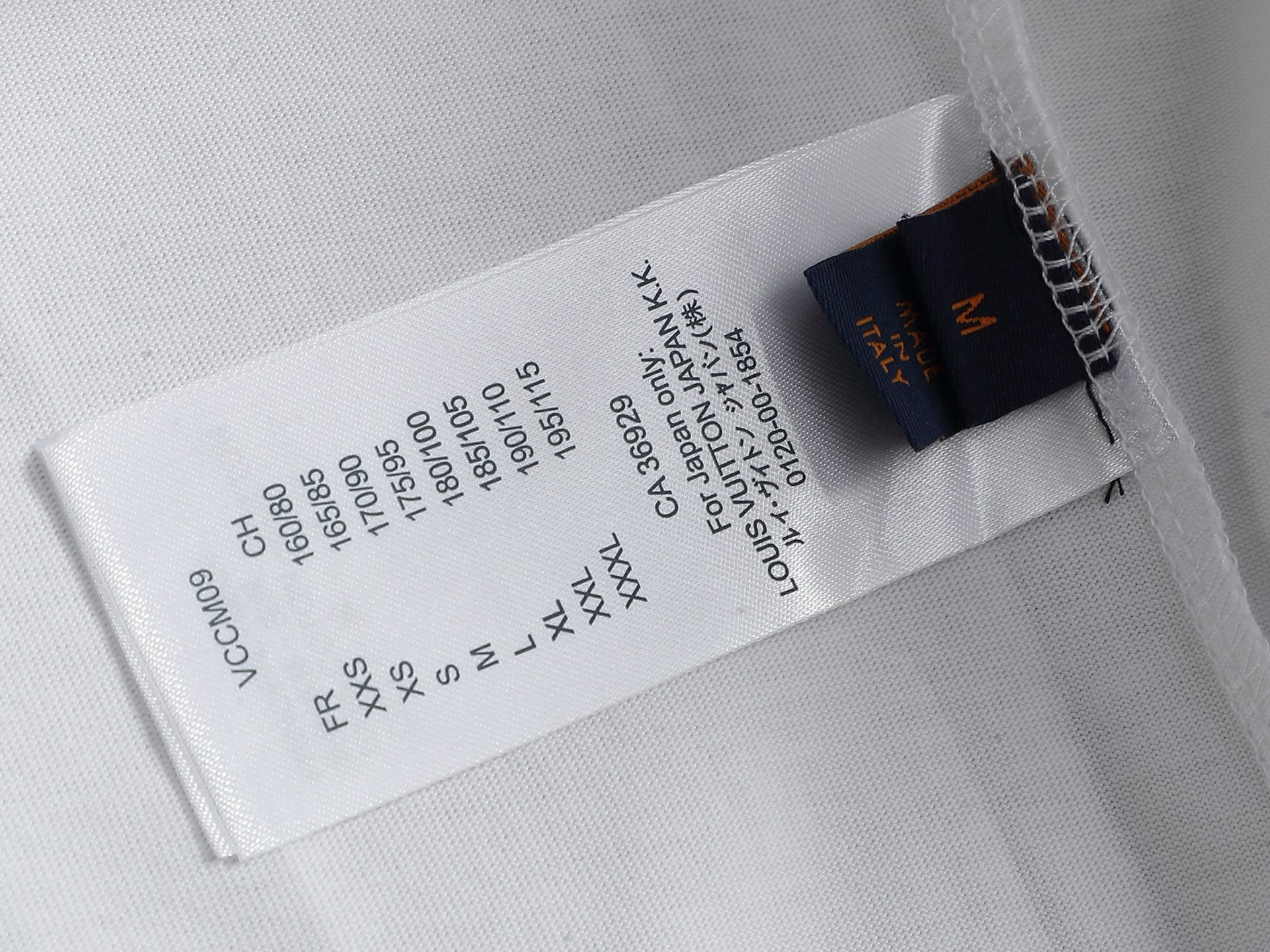 【LOUIS VUITTON】プリント長袖 T シャツ