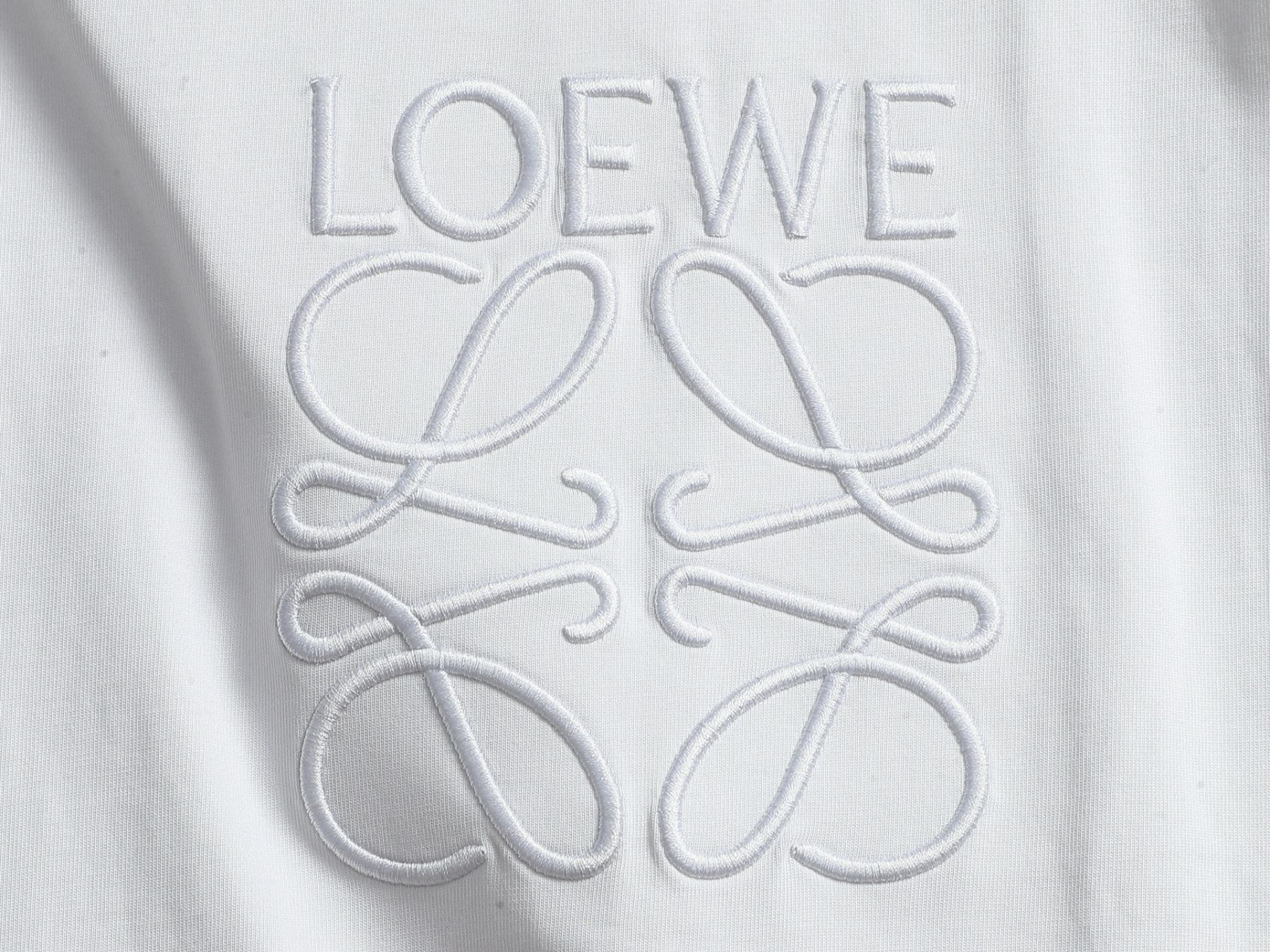 【LOEWE】刺繍長袖 T シャツ