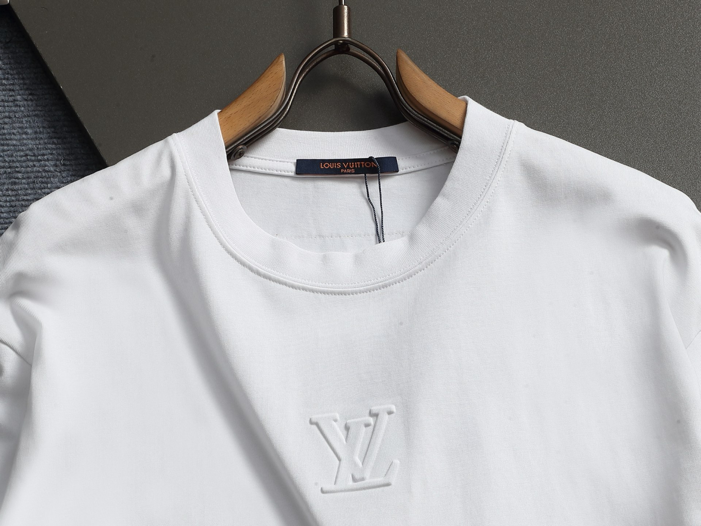 【LOUIS VUITTON】長袖 T シャツ