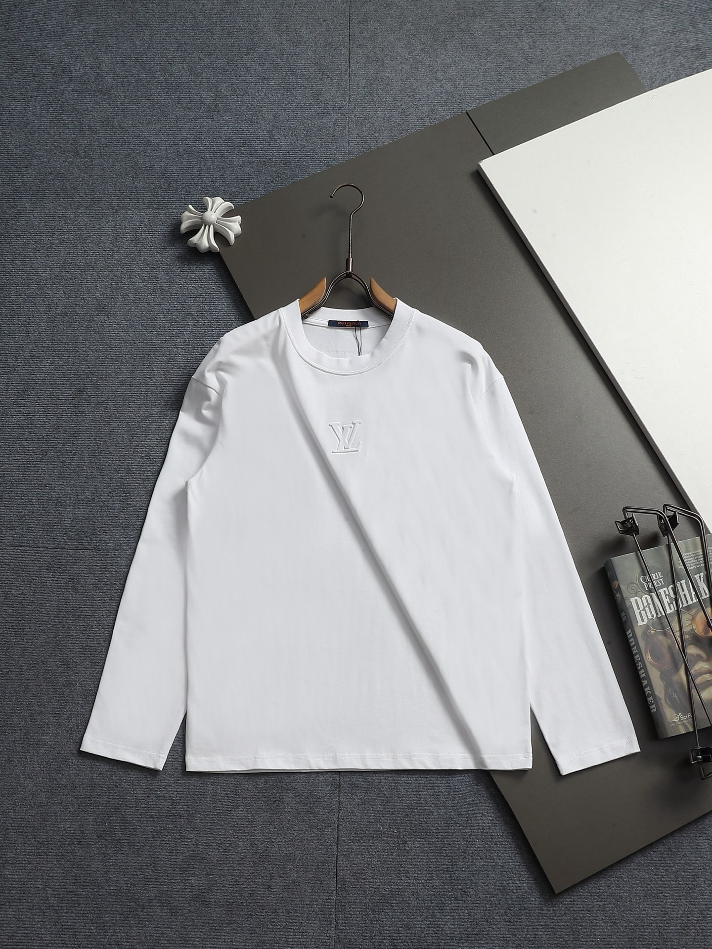 【LOUIS VUITTON】長袖 T シャツ