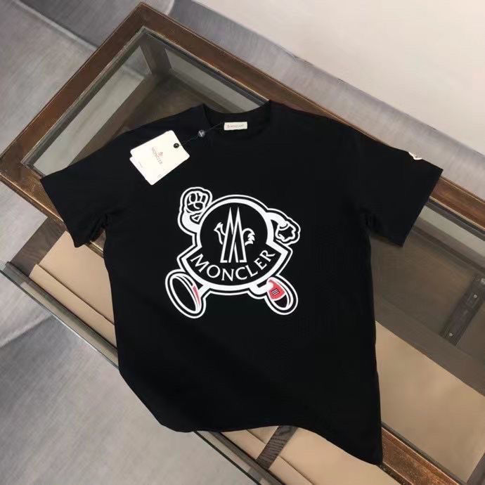 【Moncler 】（モンクレール）男女兼用、ご好評に付き再入荷！