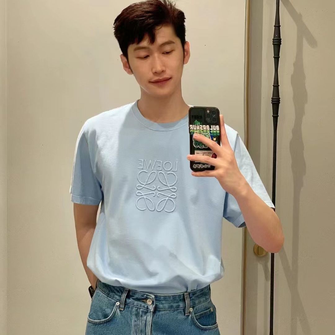 【LOEWE 公式旗艦店】（ロエベ）Tシャツ、ご好評に付き再入荷！