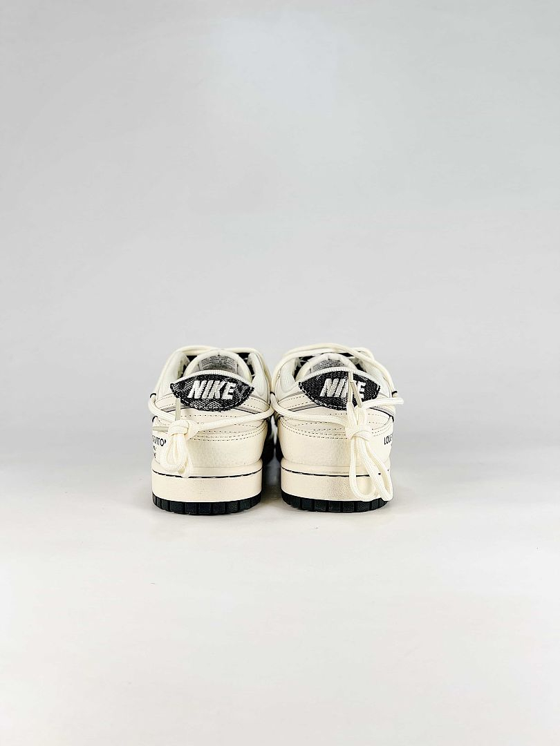 LOUIS VUITTON × NIKE DUNK SB LOW スニーカー