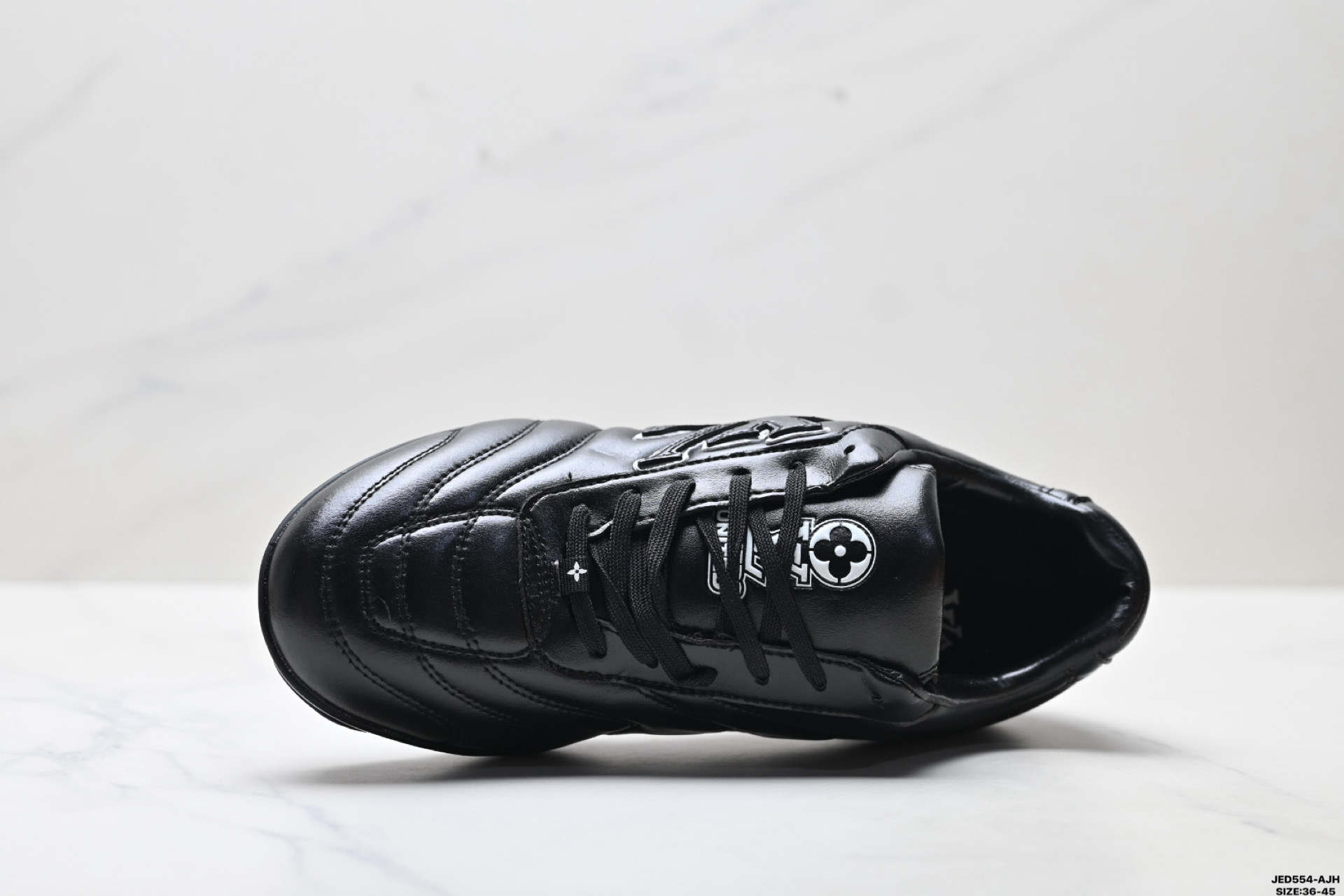 LOUIS VUITTON ルイ・ヴィトン  FOOTPRINT SOCCER スニーカー カーフレザー 