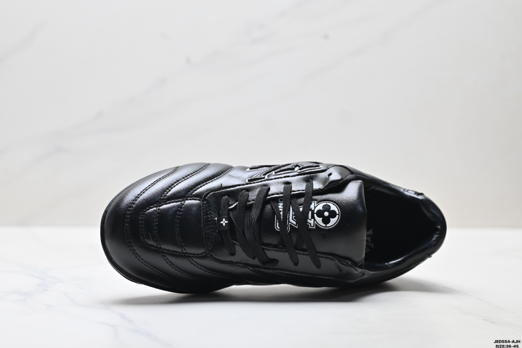 LOUIS VUITTON ルイ・ヴィトン  FOOTPRINT SOCCER スニーカー カーフレザー 