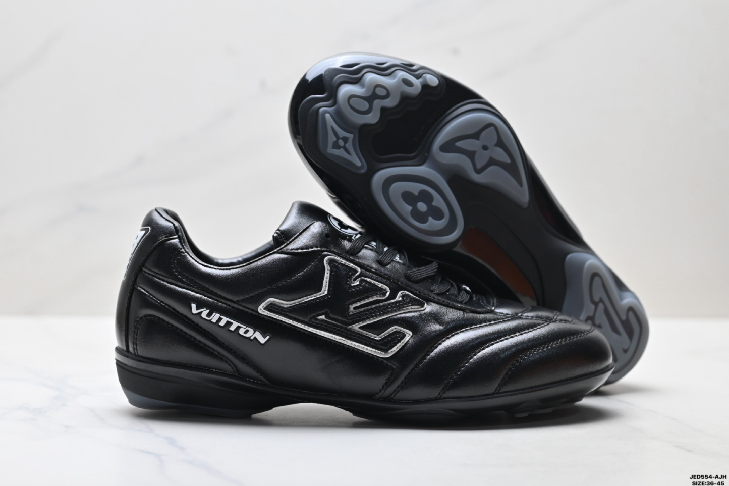 LOUIS VUITTON ルイ・ヴィトン  FOOTPRINT SOCCER スニーカー カーフレザー 