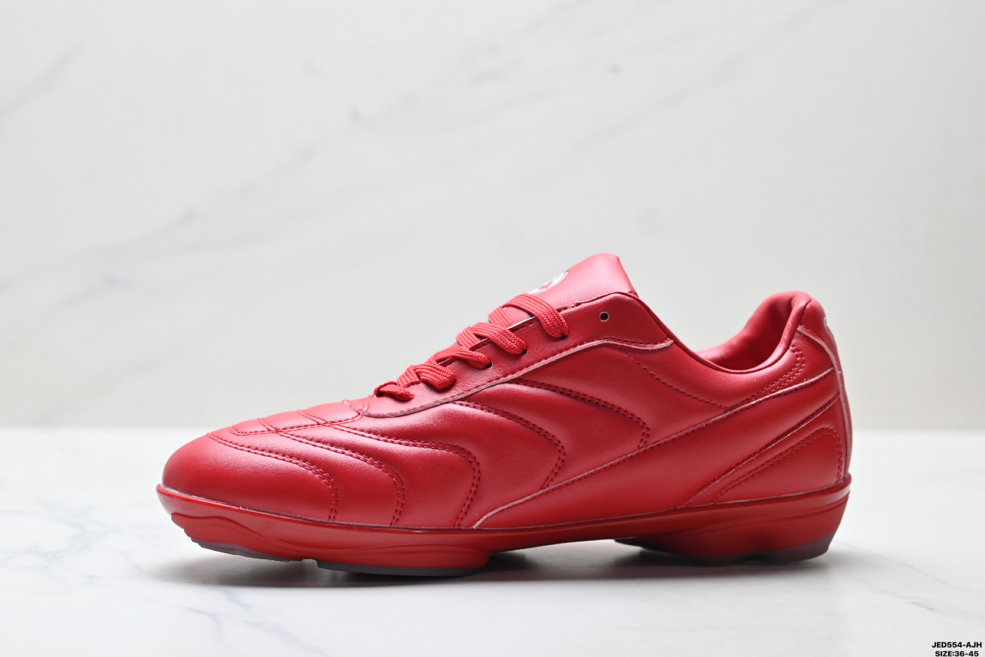 LOUIS VUITTON ルイ・ヴィトン  FOOTPRINT SOCCER スニーカー カーフレザー 