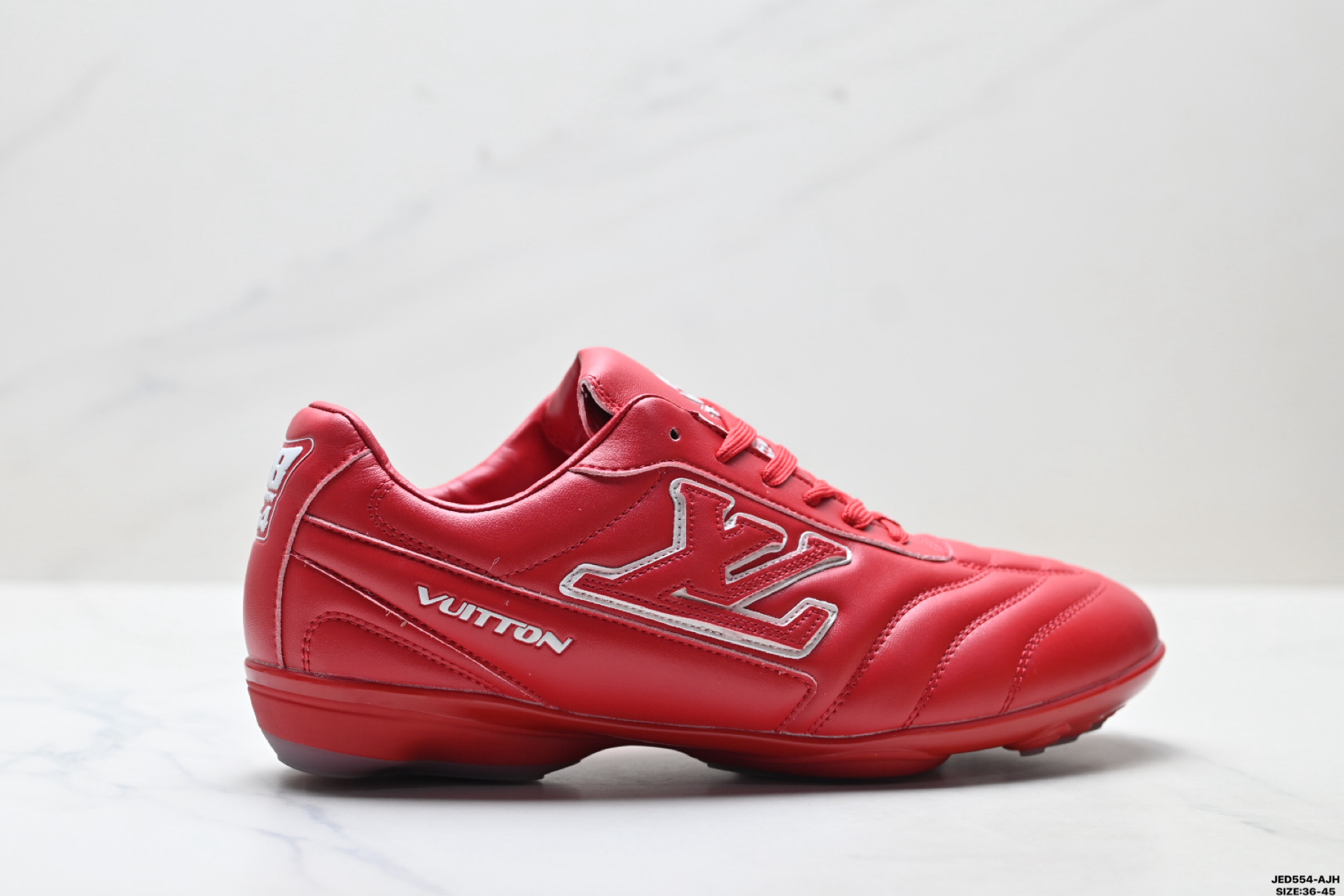 LOUIS VUITTON ルイ・ヴィトン  FOOTPRINT SOCCER スニーカー カーフレザー 