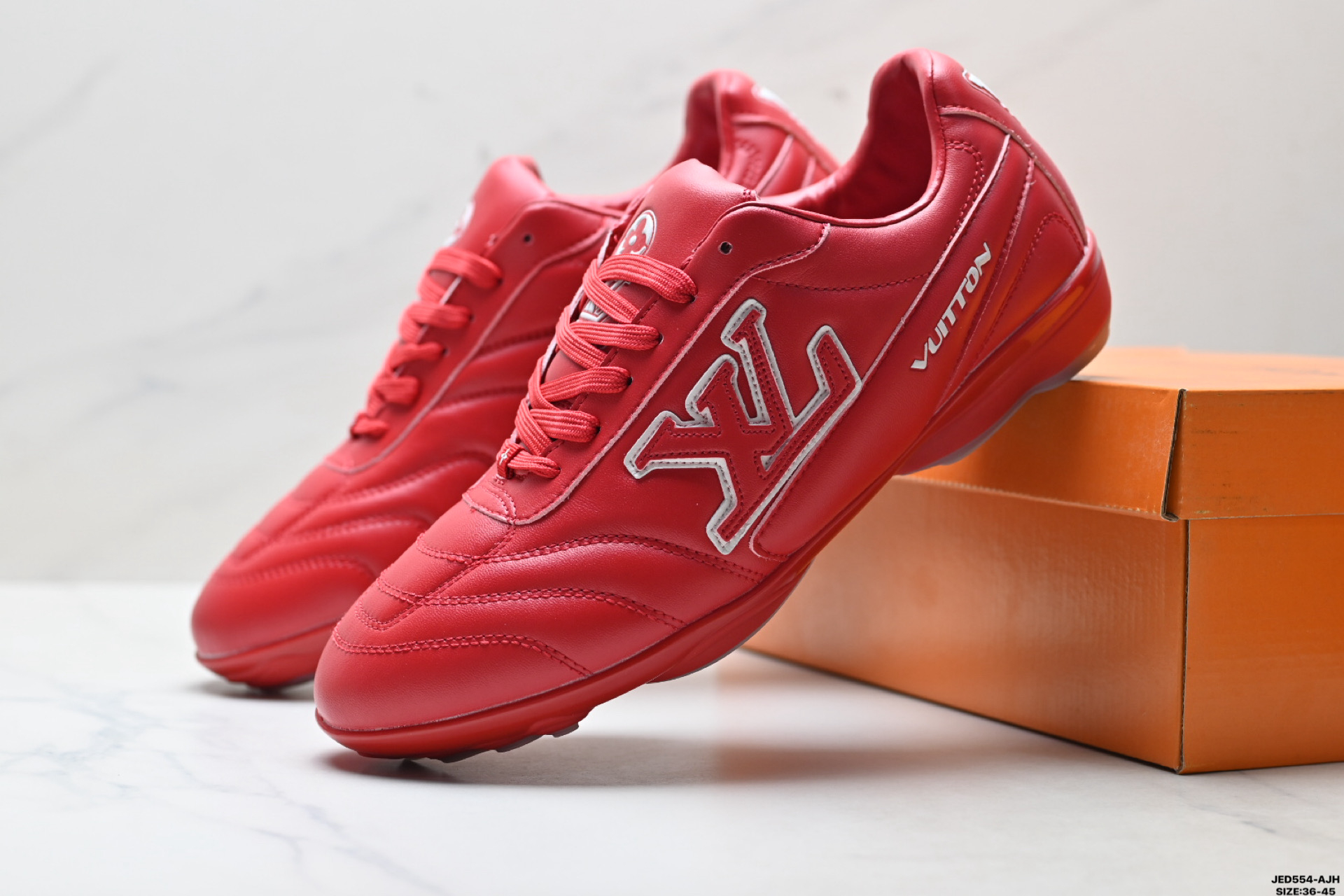 LOUIS VUITTON ルイ・ヴィトン  FOOTPRINT SOCCER スニーカー カーフレザー 
