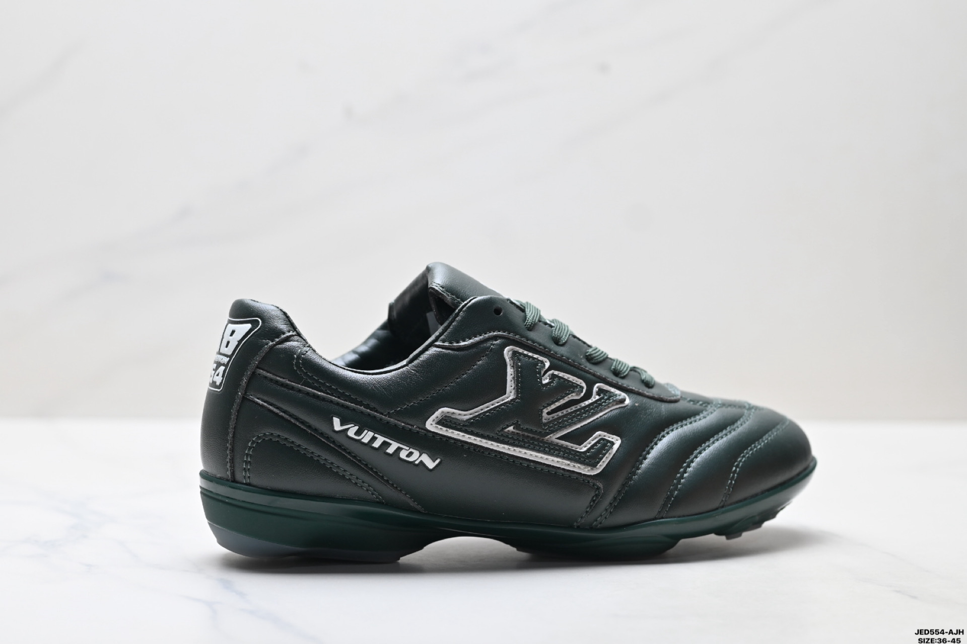 LOUIS VUITTON ルイ・ヴィトン  FOOTPRINT SOCCER スニーカー カーフレザー 