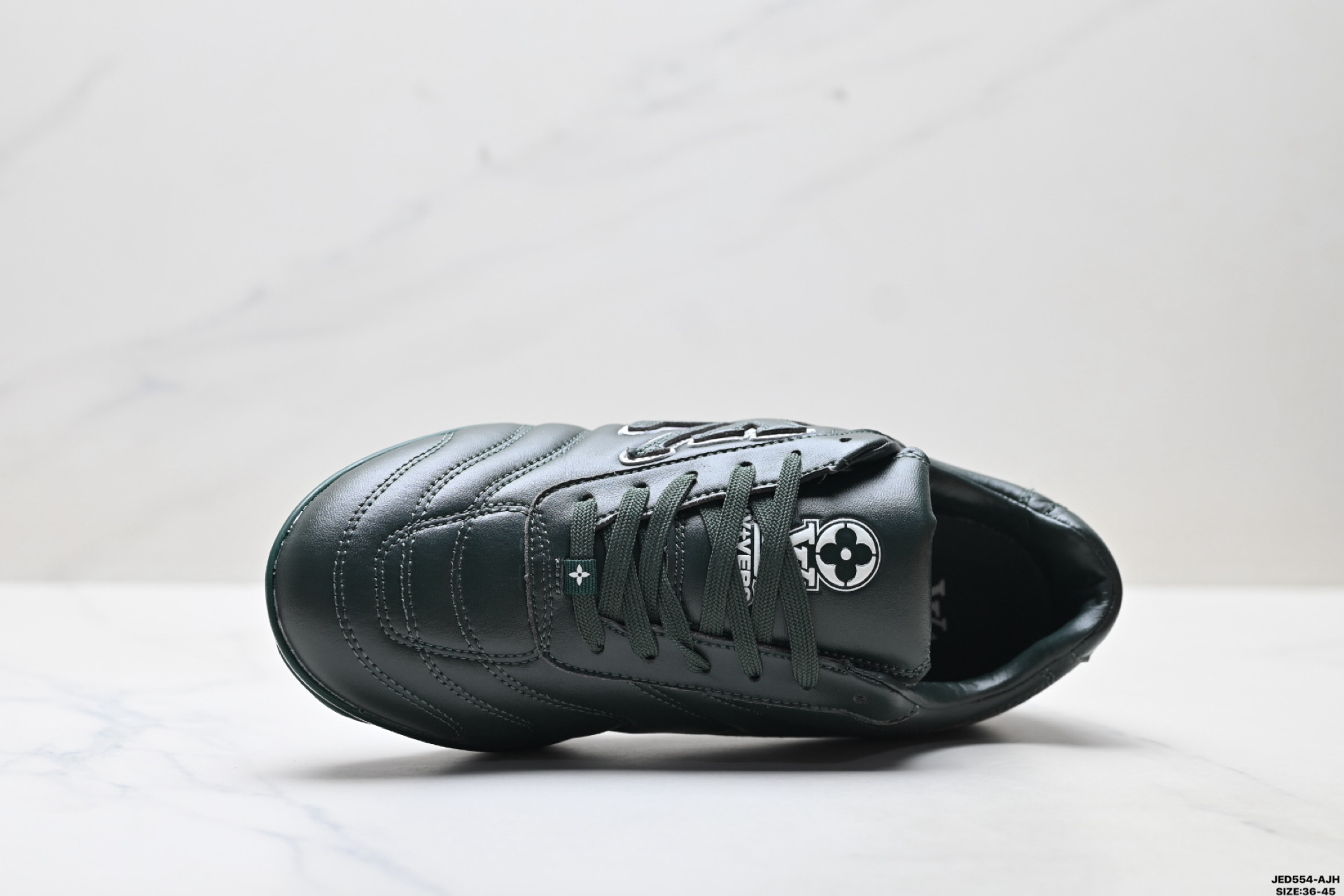 LOUIS VUITTON ルイ・ヴィトン  FOOTPRINT SOCCER スニーカー カーフレザー 
