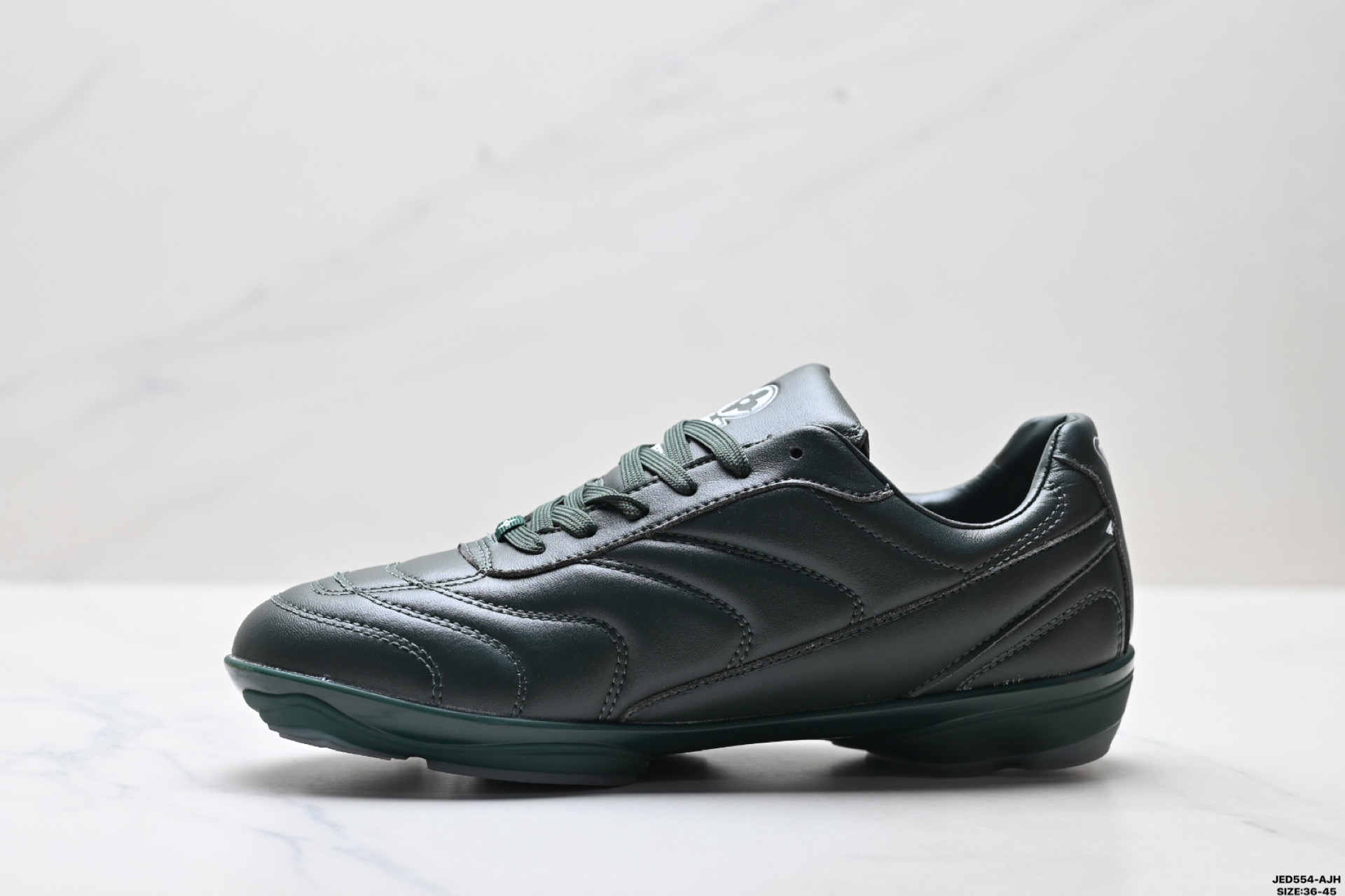 LOUIS VUITTON ルイ・ヴィトン  FOOTPRINT SOCCER スニーカー カーフレザー 