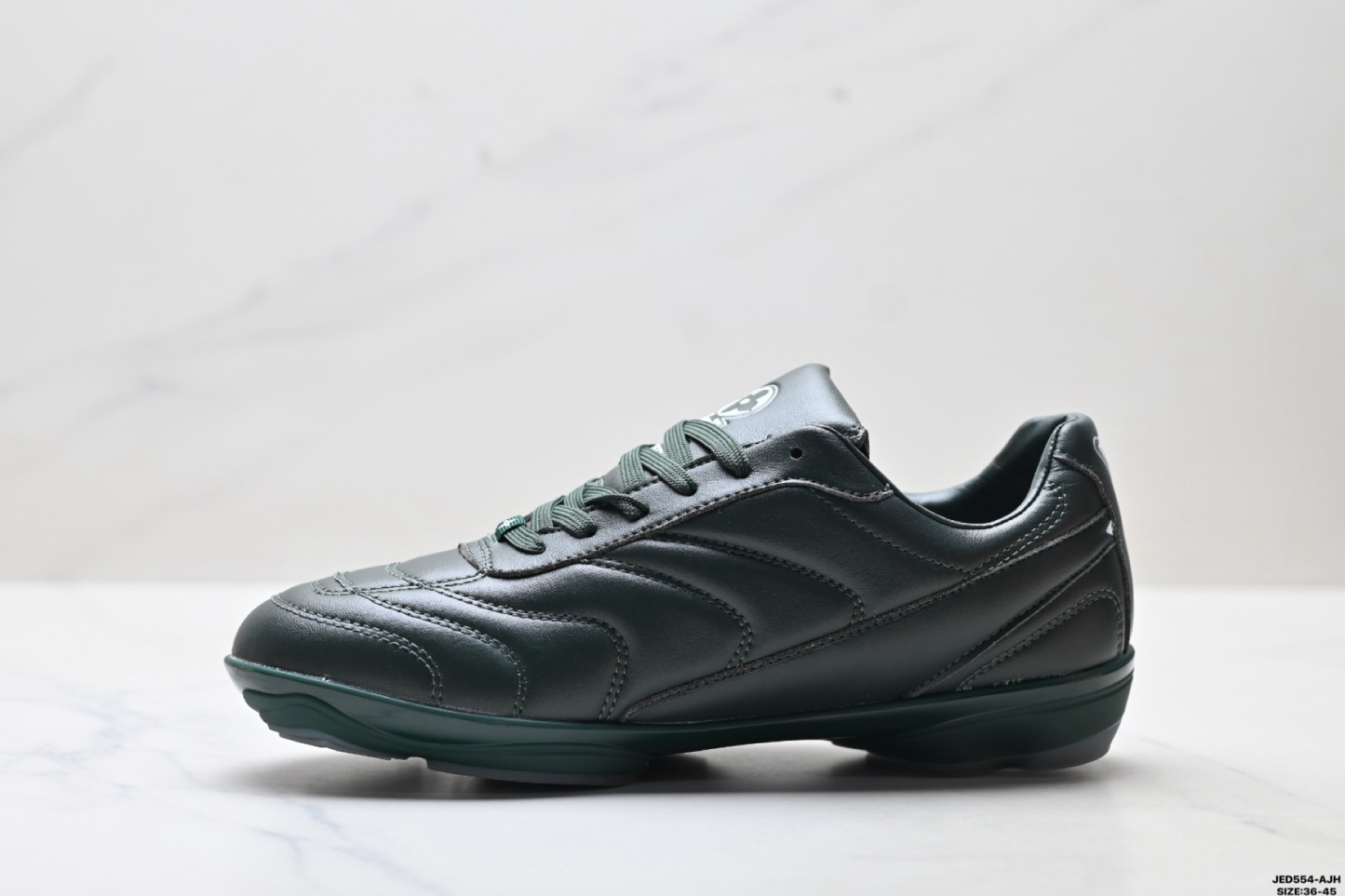 LOUIS VUITTON ルイ・ヴィトン  FOOTPRINT SOCCER スニーカー カーフレザー 