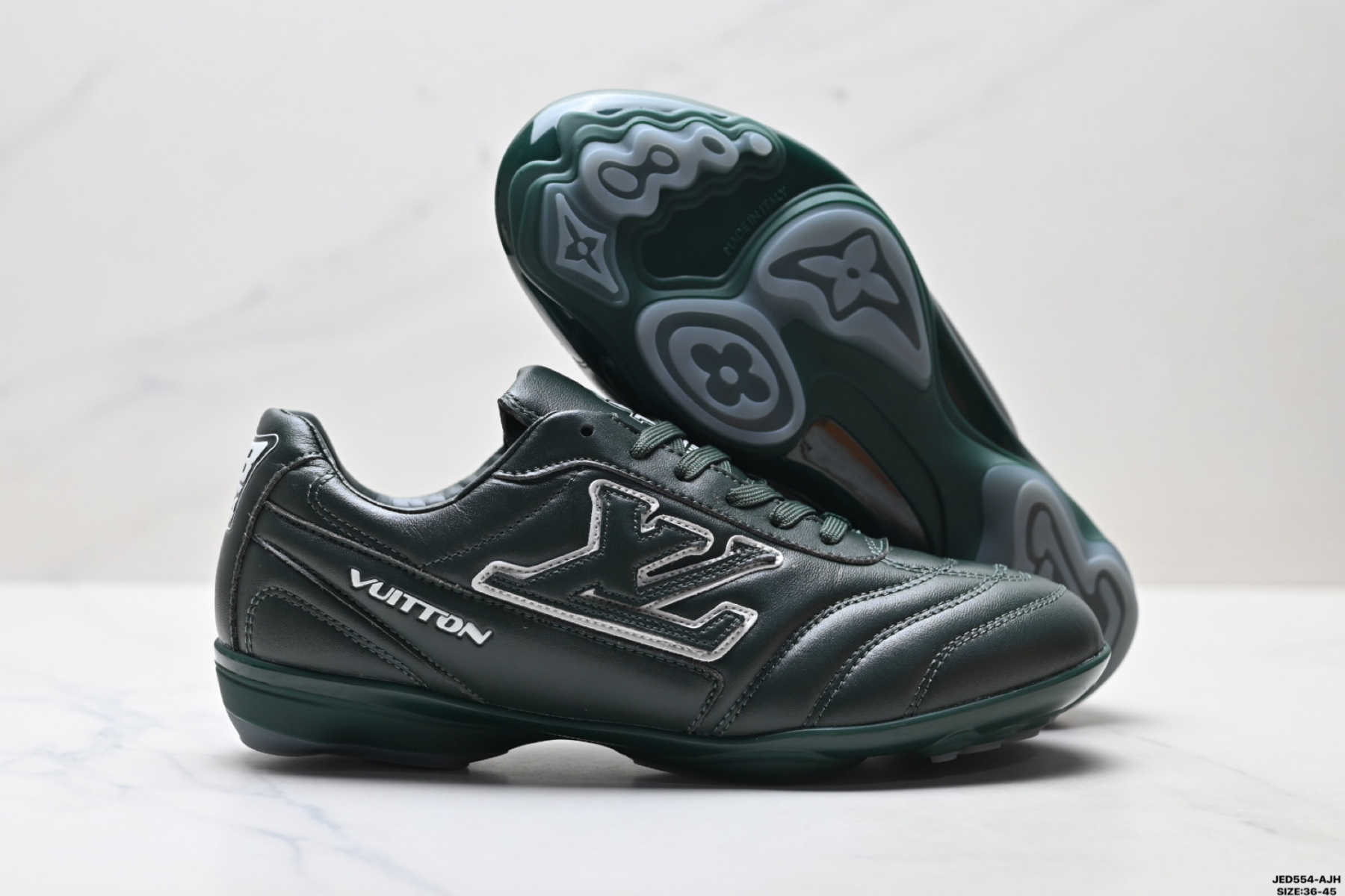 LOUIS VUITTON ルイ・ヴィトン  FOOTPRINT SOCCER スニーカー カーフレザー 