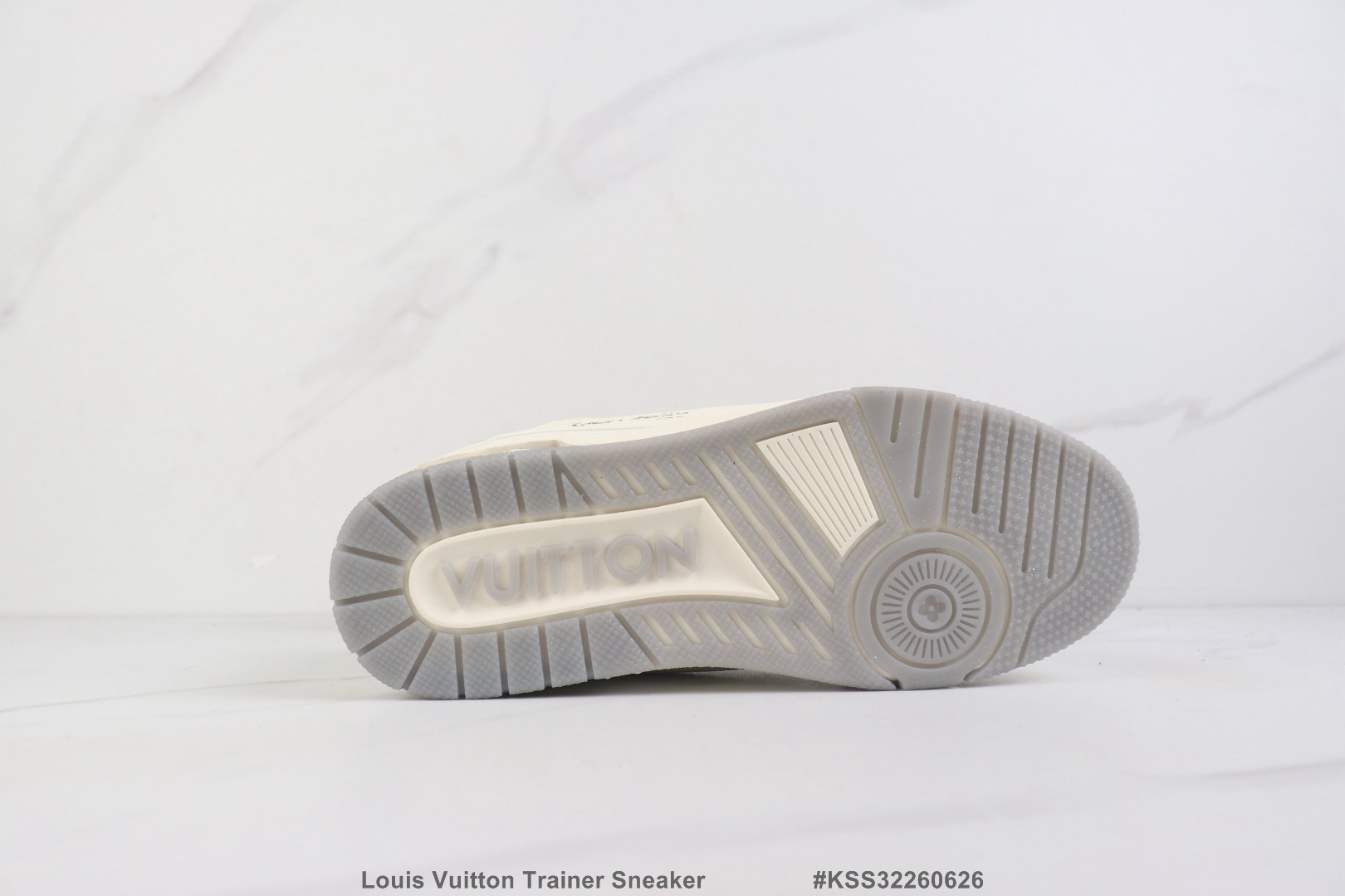 Louis Vuitton Trainer Sneaker ローカットスニーカー