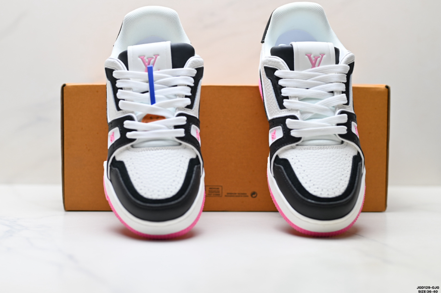 Louis Vuitton Trainer Sneaker ローカットスニーカー