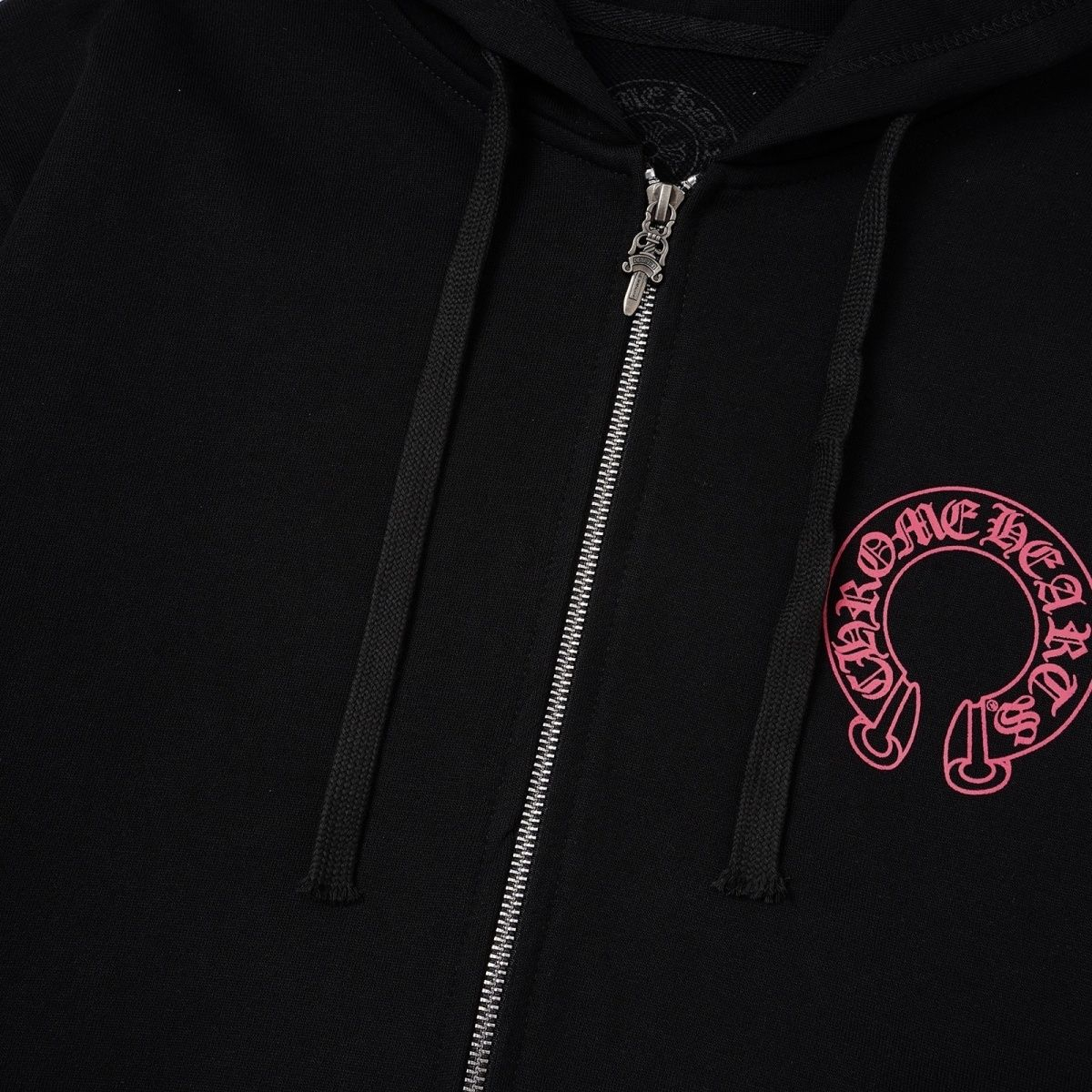 【CHROME HEARTS】パーカー