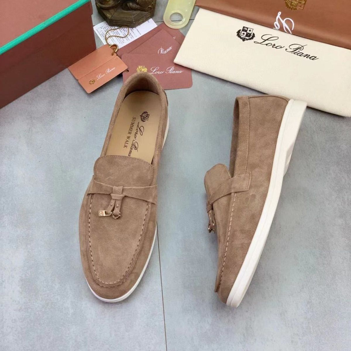 LORO PIANA♦ ウォーク スウェード ローファー